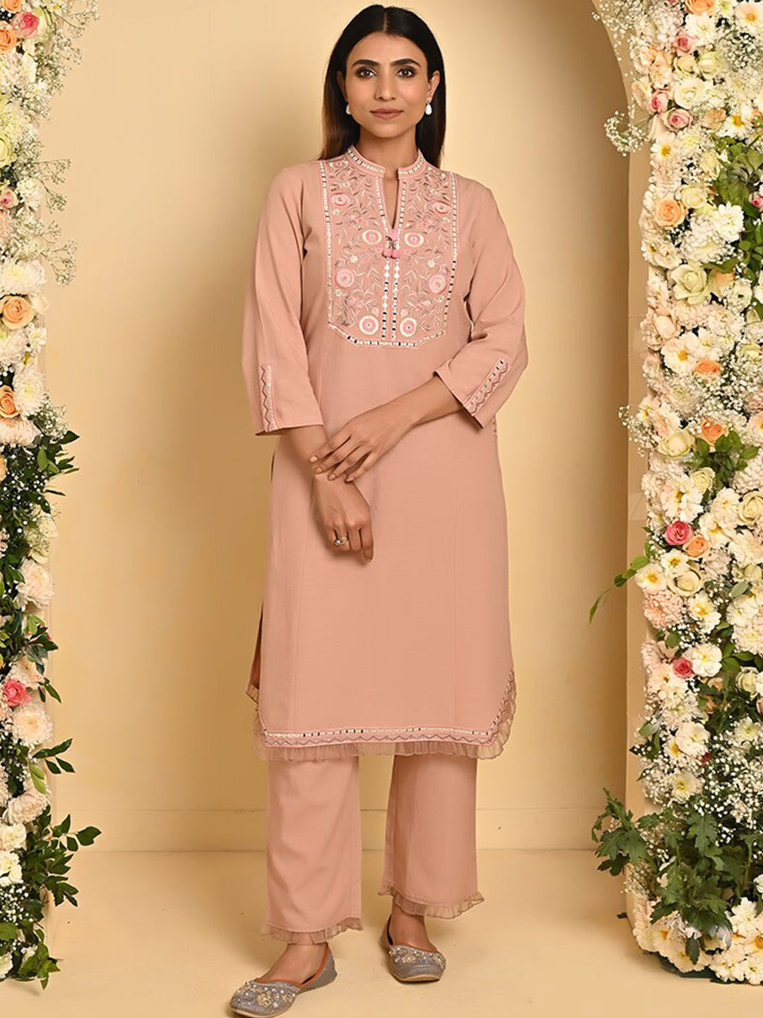 

Lakshita Ethnic Motifs Embroidered Mirror Work Pure Cotton Kurta with Trousers, Peach