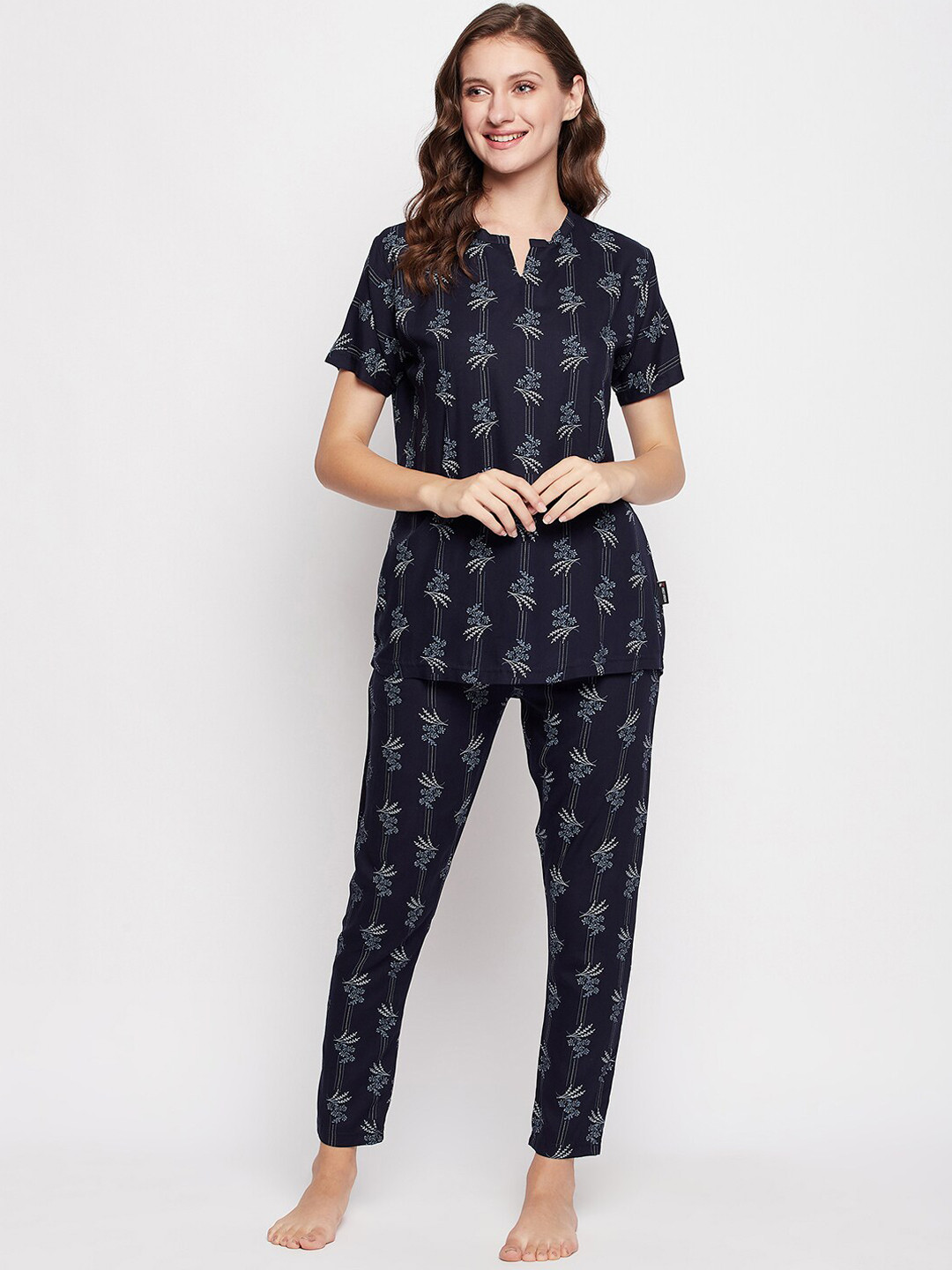 

FirstKrush Floral Printed Pure Cotton Night Suit, Navy blue