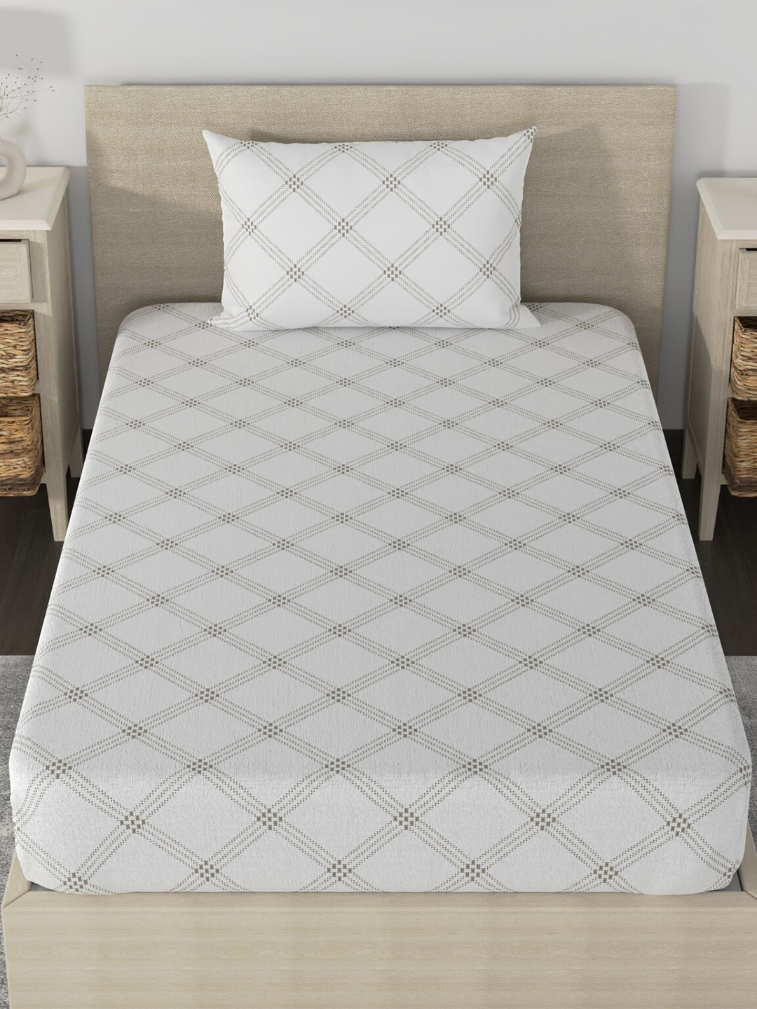 

Huesland Aspire White & Beige Printed 186 TC Cotton Single Bedsheet & Pillow Cover