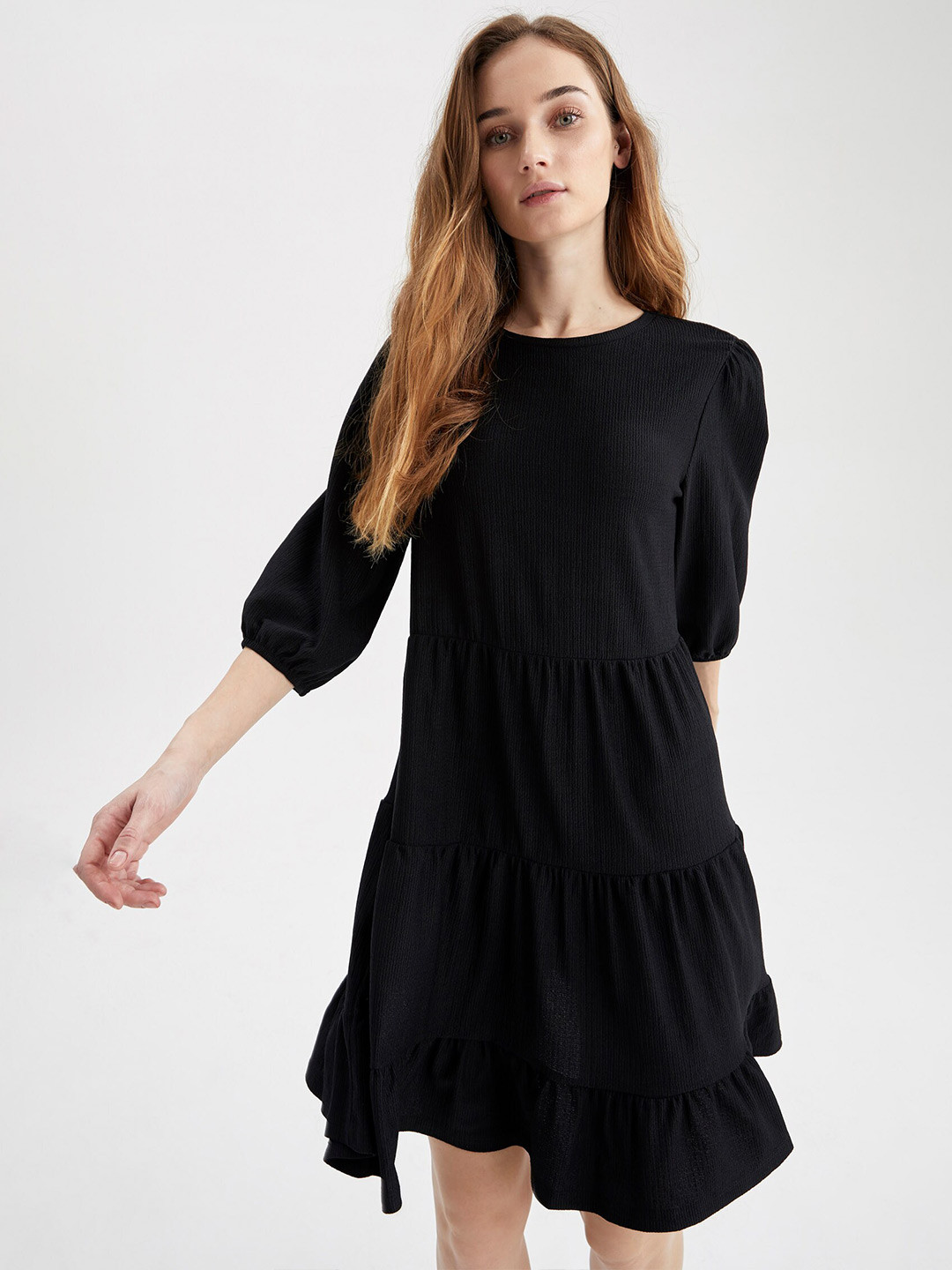 

DeFacto Round Neck Tiered Fit & Flare Dress, Black