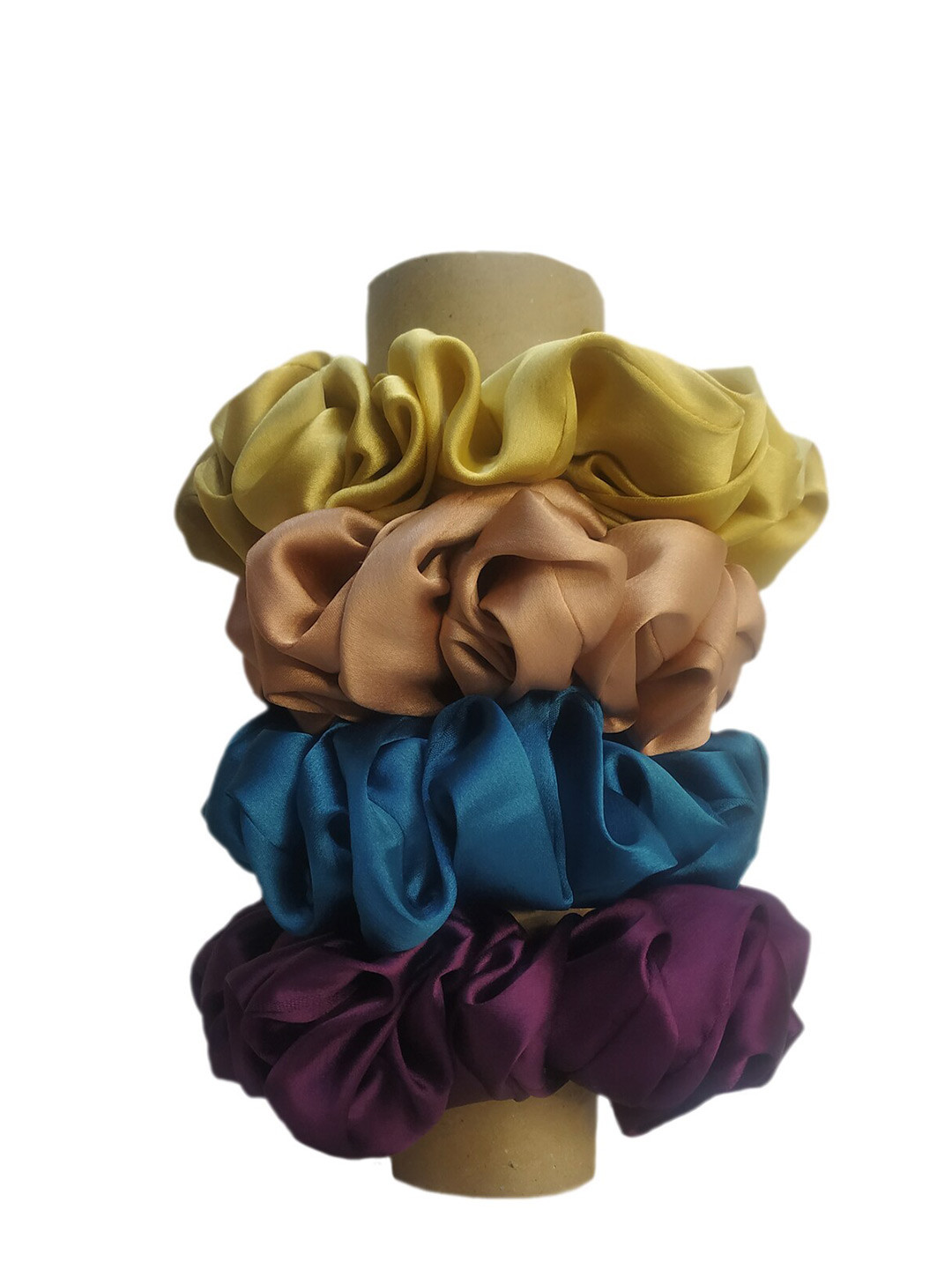 

ONE on ONE Women Set of 4 Hair Scrunchies, Green