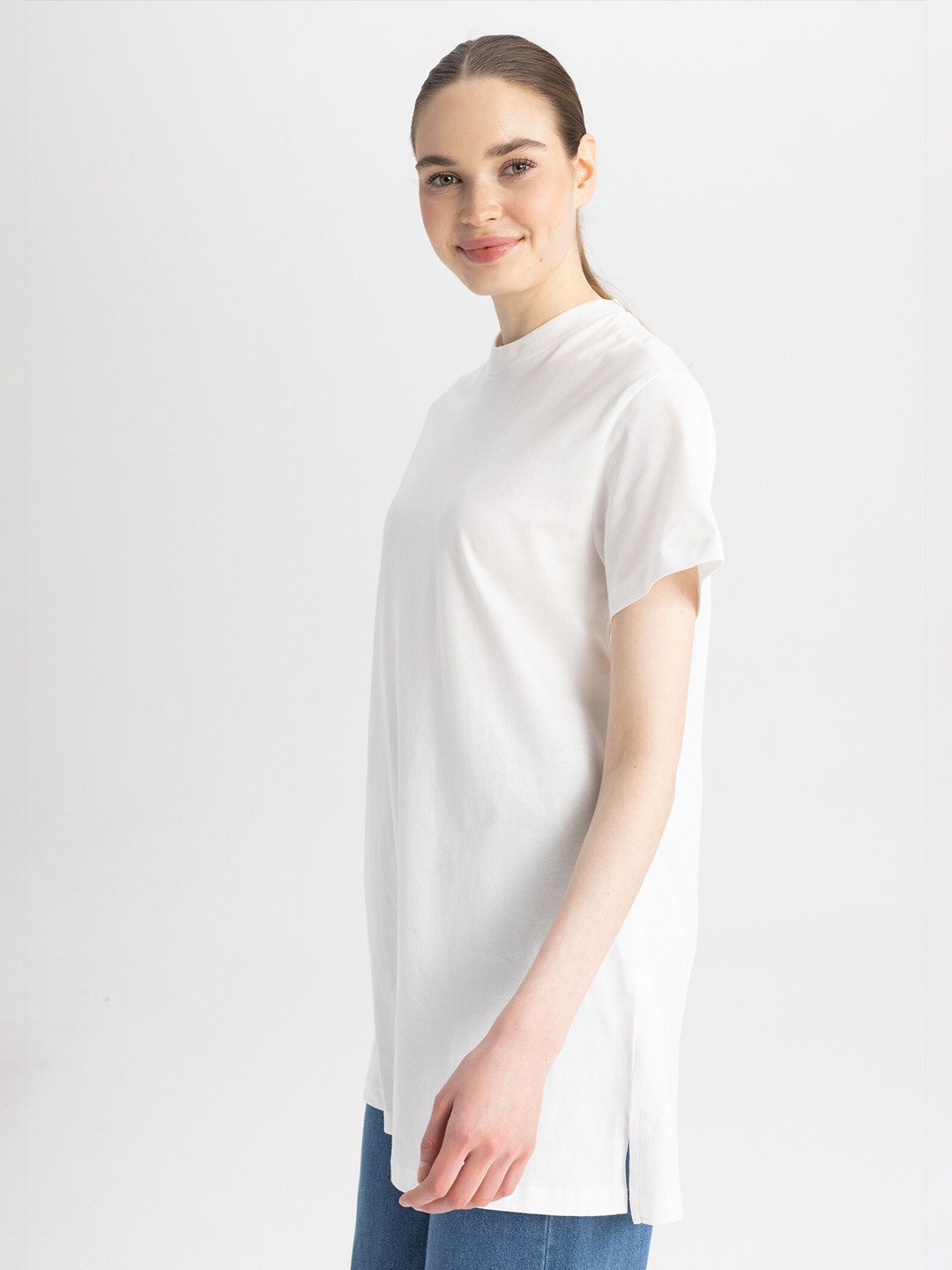 

DeFacto Round Neck Short Sleeves Pure Cotton Tunic, White