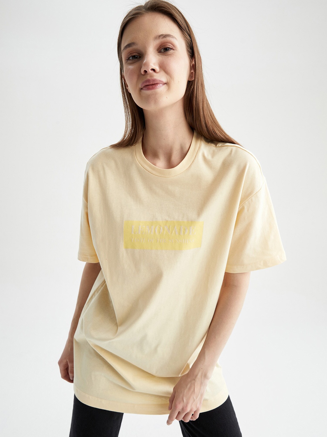 

DeFacto Typography Printed Drop Shoulder Sleeves Pure Cotton Loose Fit T-shirt, Yellow