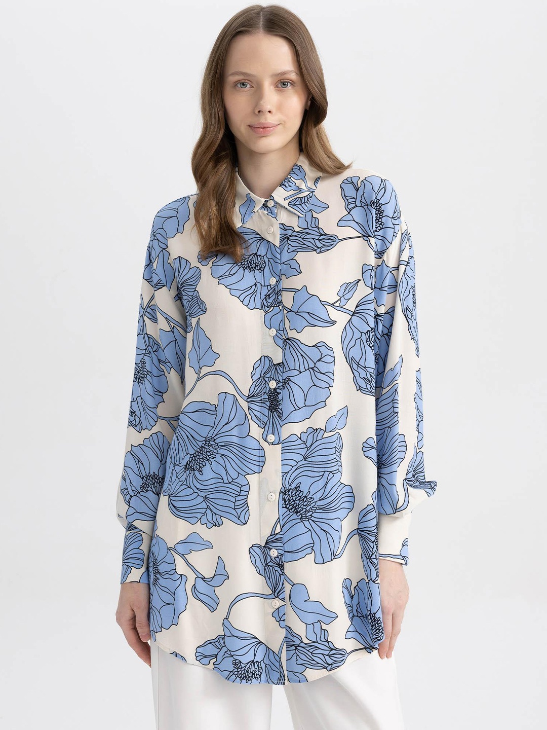 

DeFacto Floral Opaque Printed Casual Longline Shirt, White