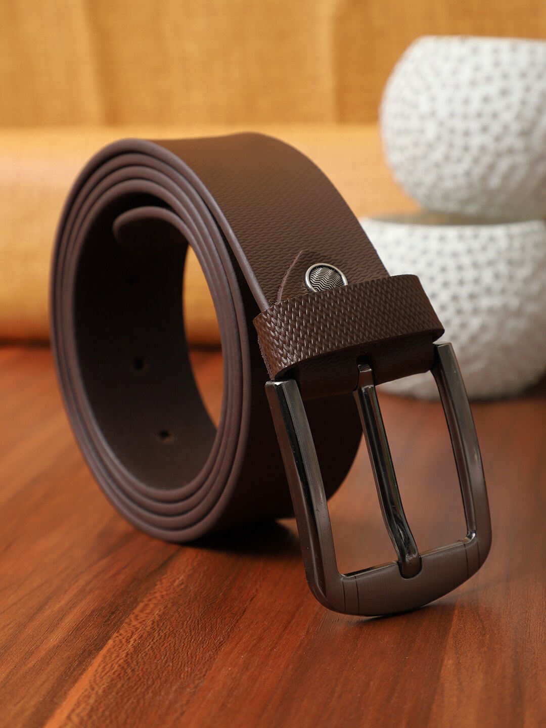 

The Mini NEEDLE Men Textured Leather Formal Belt, Brown