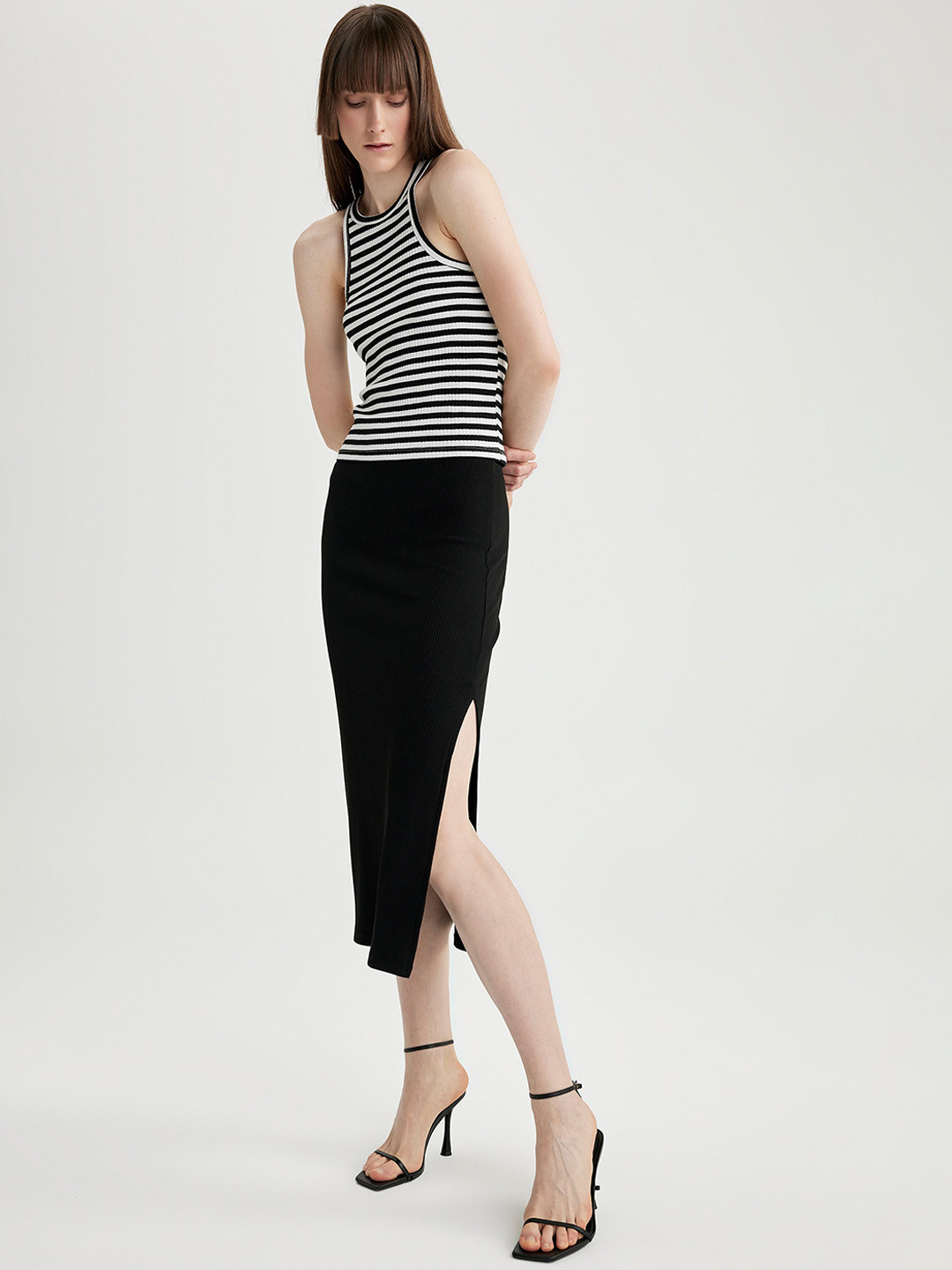 

DeFacto Midi-Length Pencil Skirt, Black