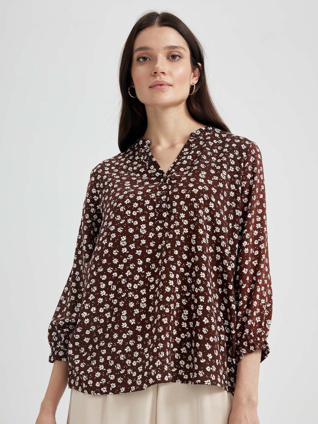 

DeFacto Women Floral Printed Casual Shirt, Brown