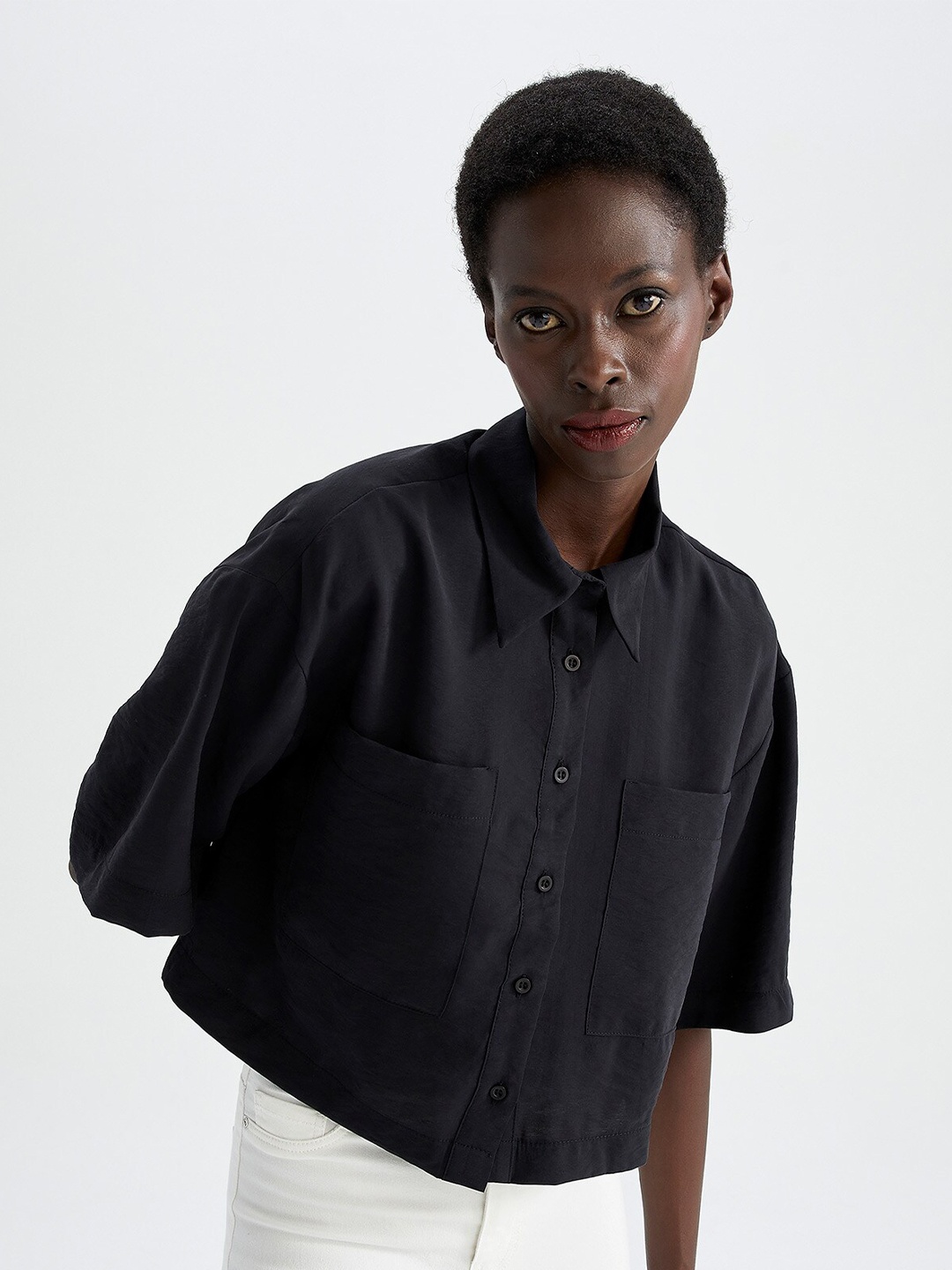 

DeFacto Opaque Model Casual Cropped Boxy Shirt, Black