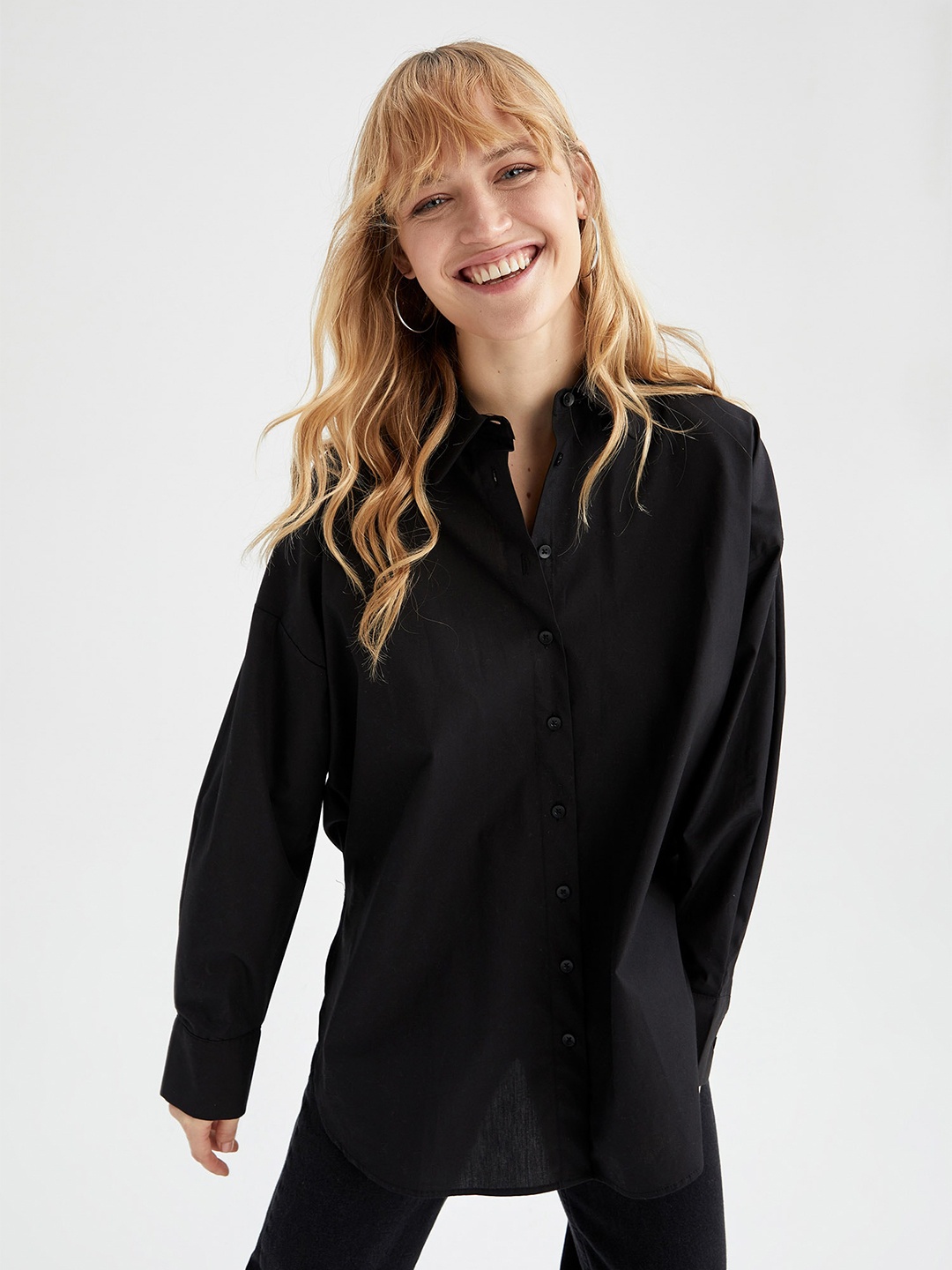 

DeFacto Women Cotton Comfort Casual Shirt, Black