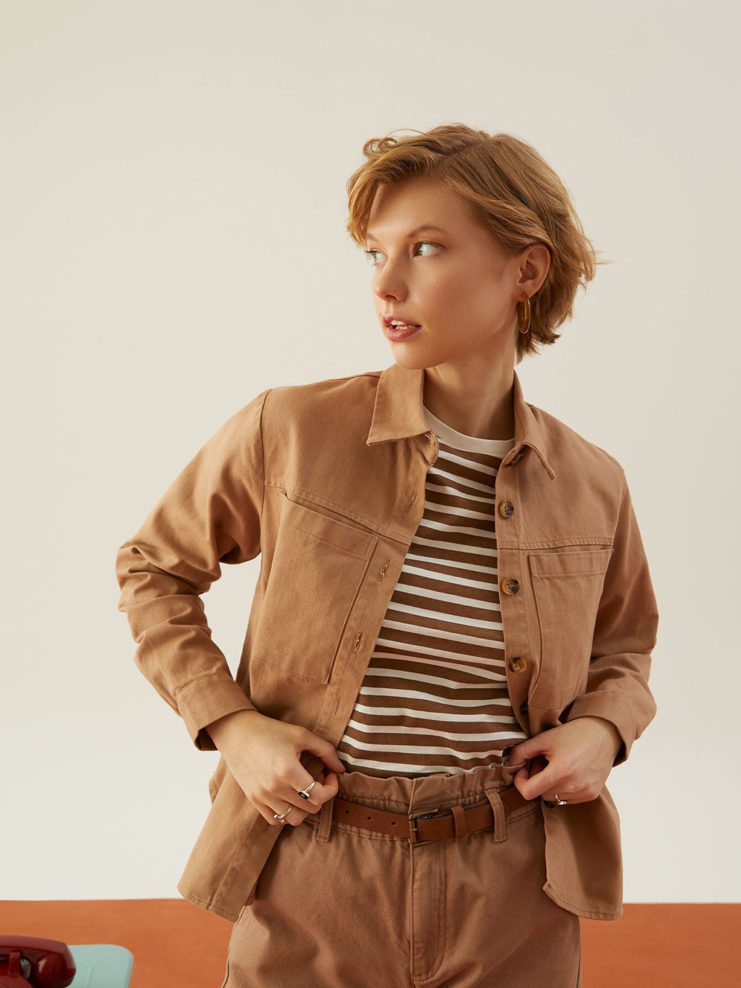 

DeFacto Women Opaque Casual Shirt, Brown