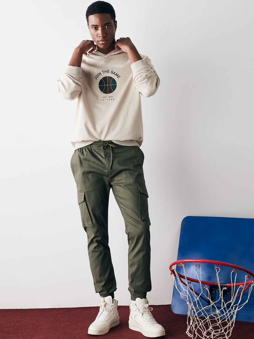 

DeFacto Men Mid-Rise Cargos Trousers, Green