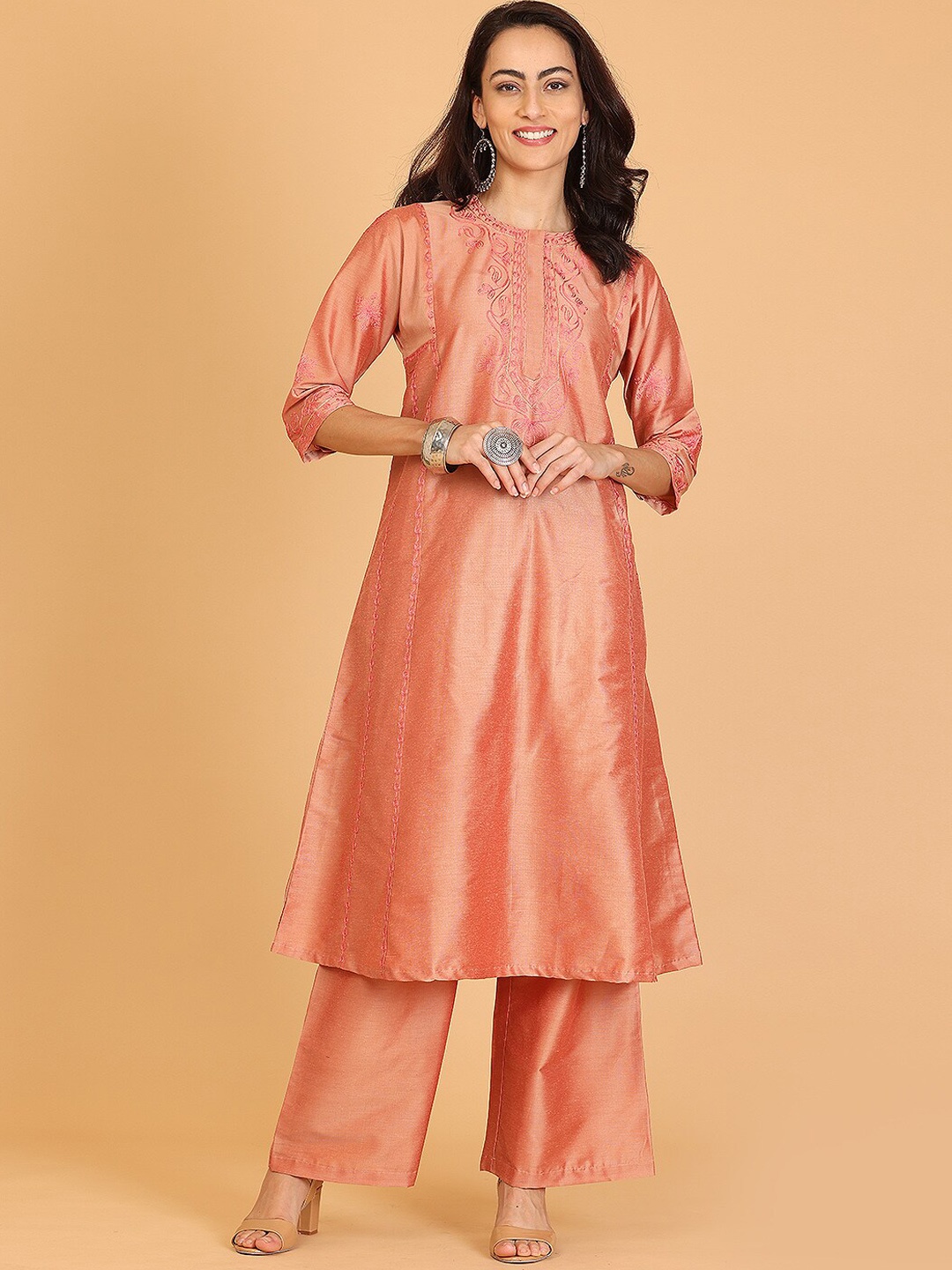 

KAANCHIE NANGGIA Ethnic Motifs Embroidered Pure Silk Kurta & Palazzos, Peach