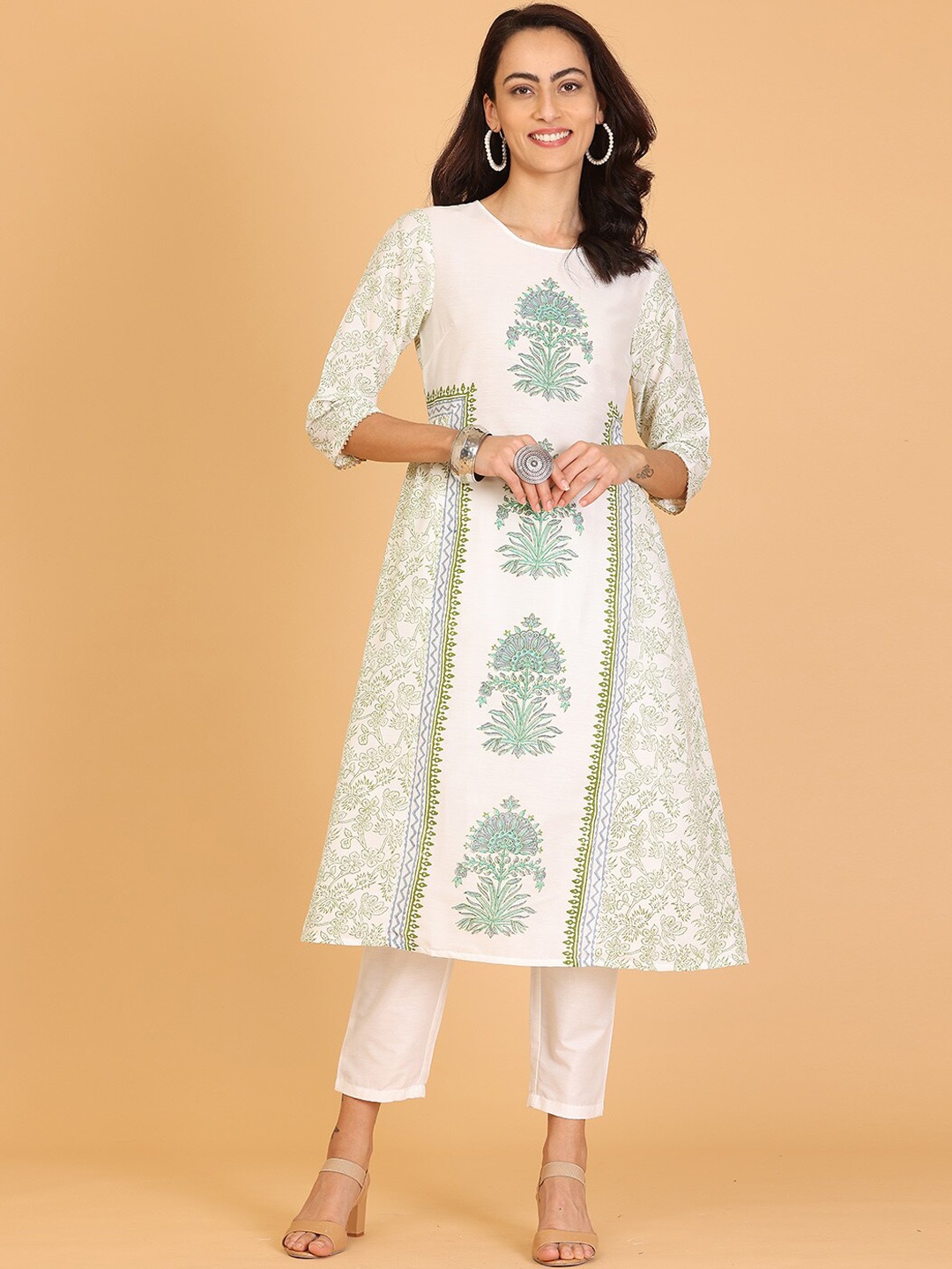 

KAANCHIE NANGGIA Ethnic Motifs Printed Pure Cotton Kurta with Trousers, White