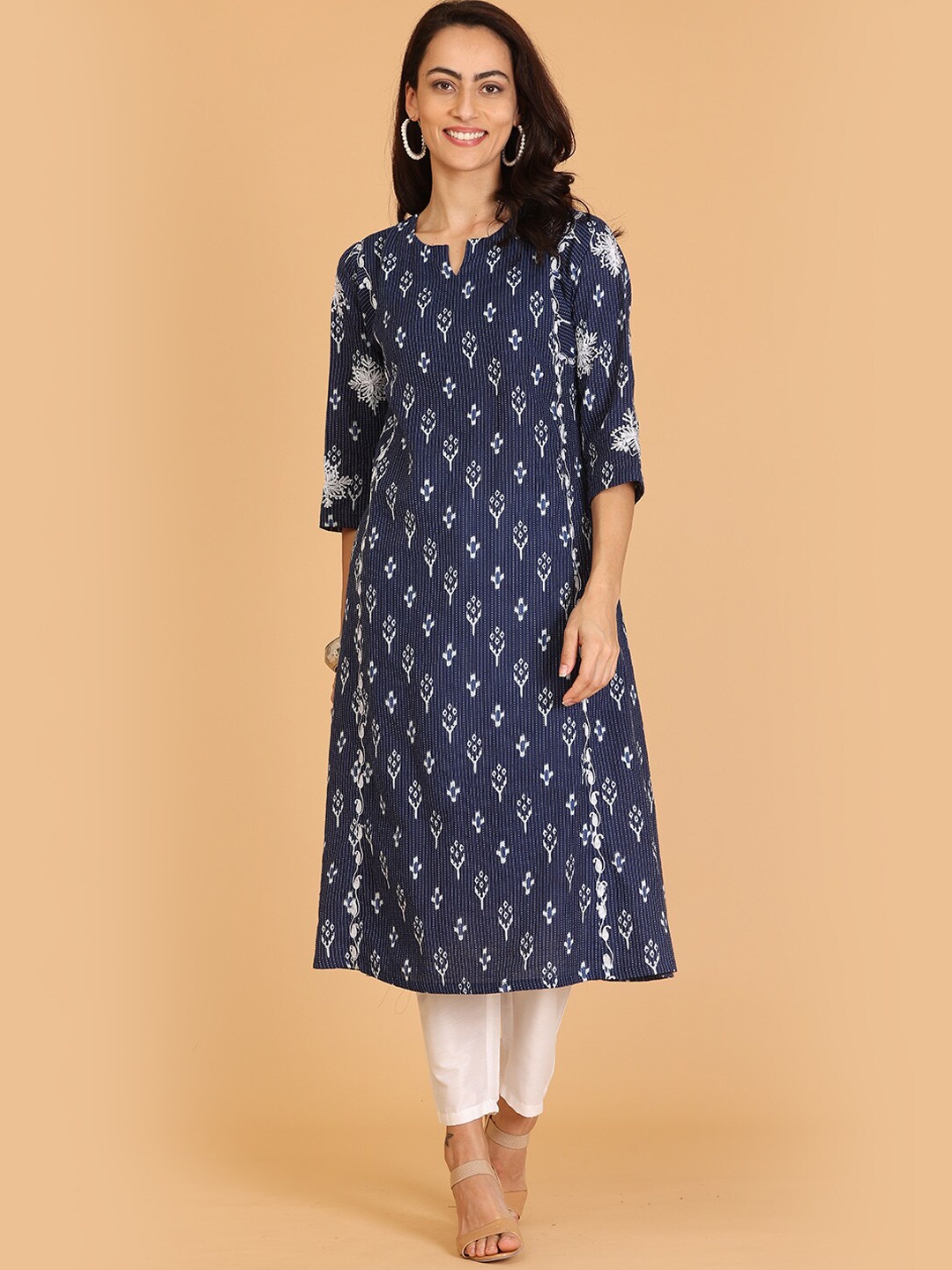 

KAANCHIE NANGGIA Ethnic Motifs Printed Thread Work Pure Cotton Kurta with Trousers, Blue