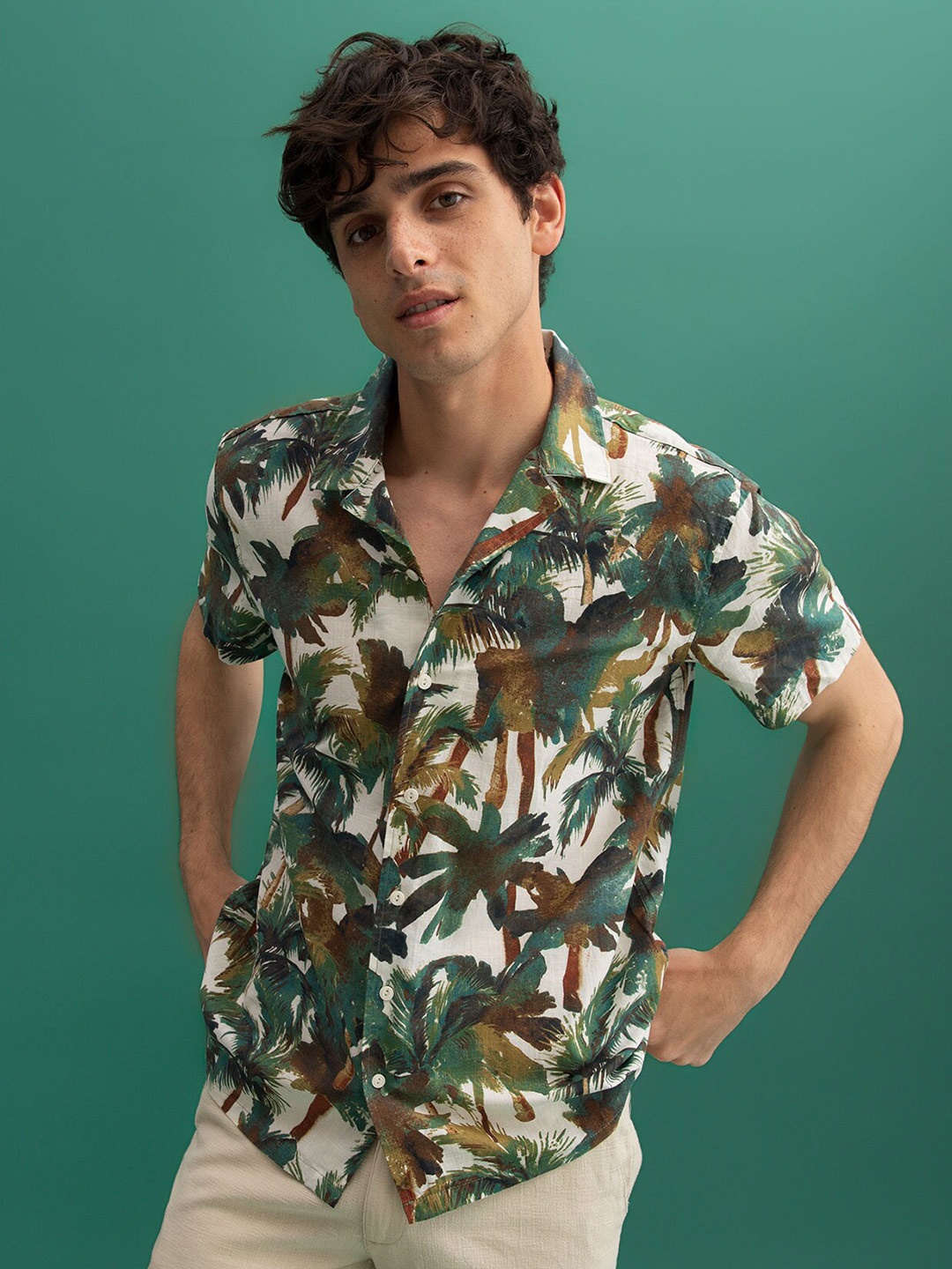 

DeFacto Tropical Printed Pure Cotton Casual Shirt, Green