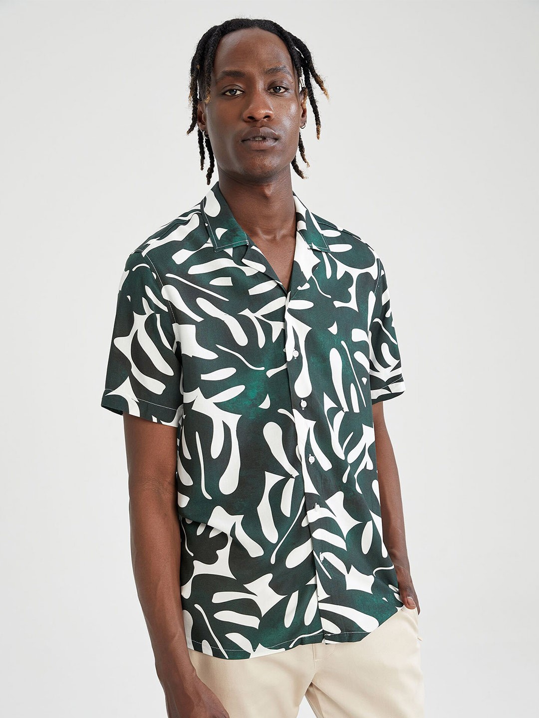 

DeFacto Opaque Printed Casual Shirt, Green