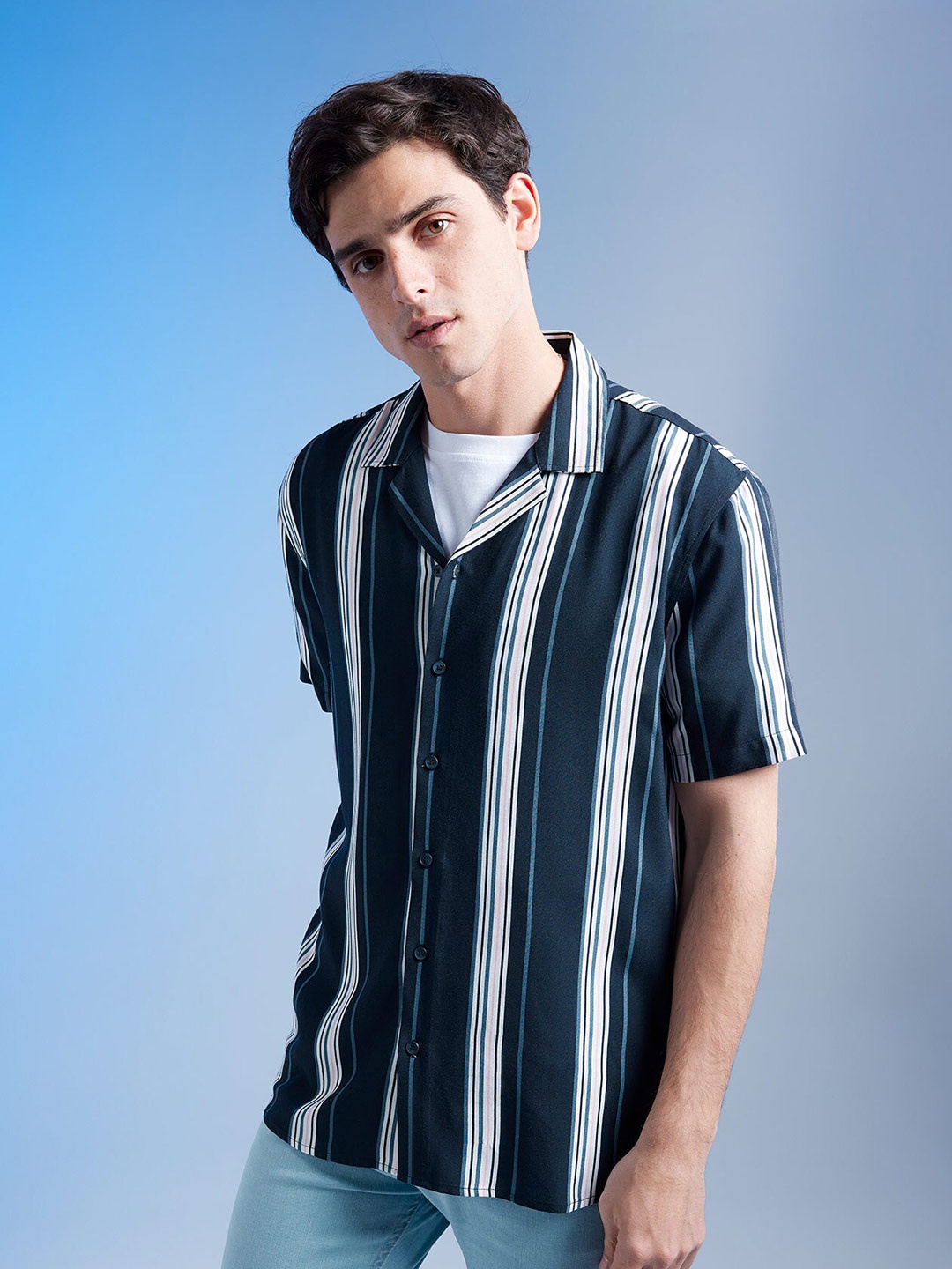 

DeFacto Men Striped Opaque Casual Shirt, Blue