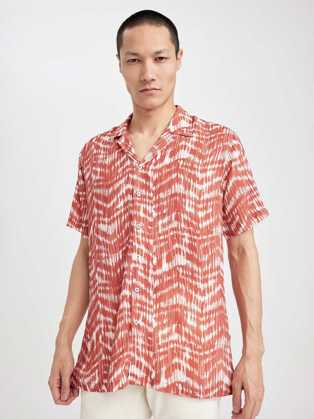 

DeFacto Printed Opaque Spread Collar Casual Shirt, Coral