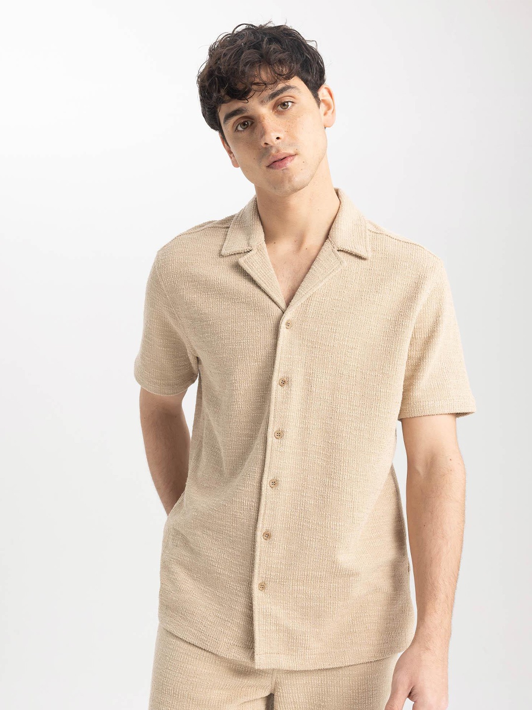 

DeFacto Self Design Cuban Collar Casual Shirt, Beige
