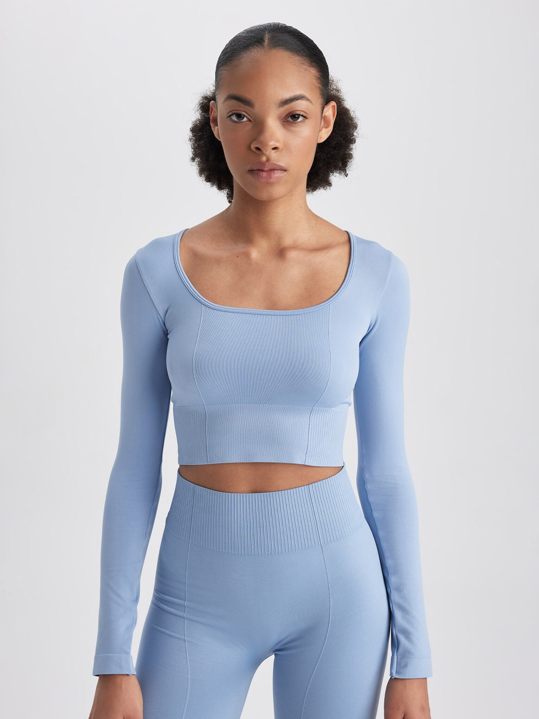 

DeFacto Scoop Neck Long Sleeves Top, Blue