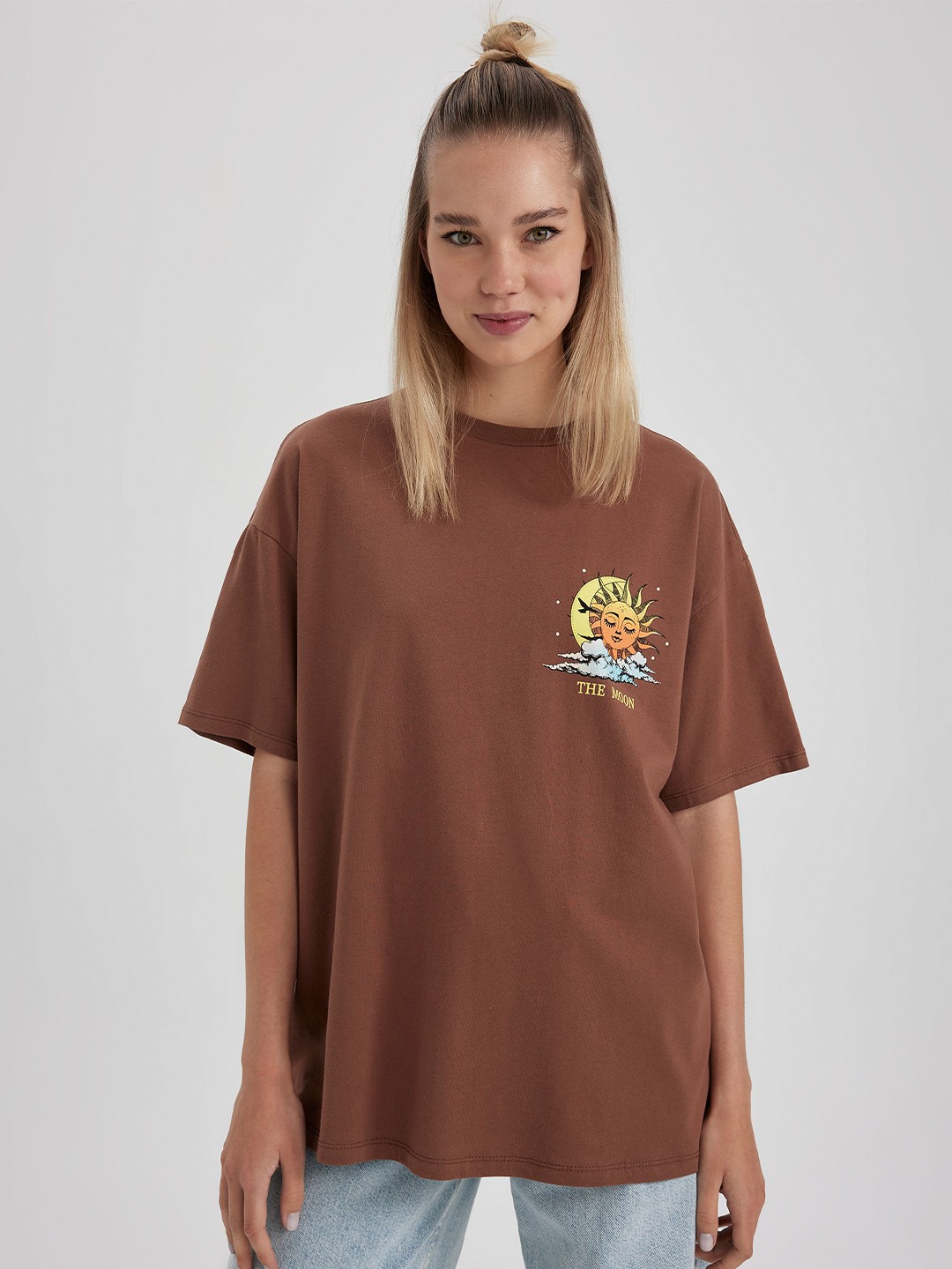 

DeFacto Graphic Printed Cotton T-shirt, Brown