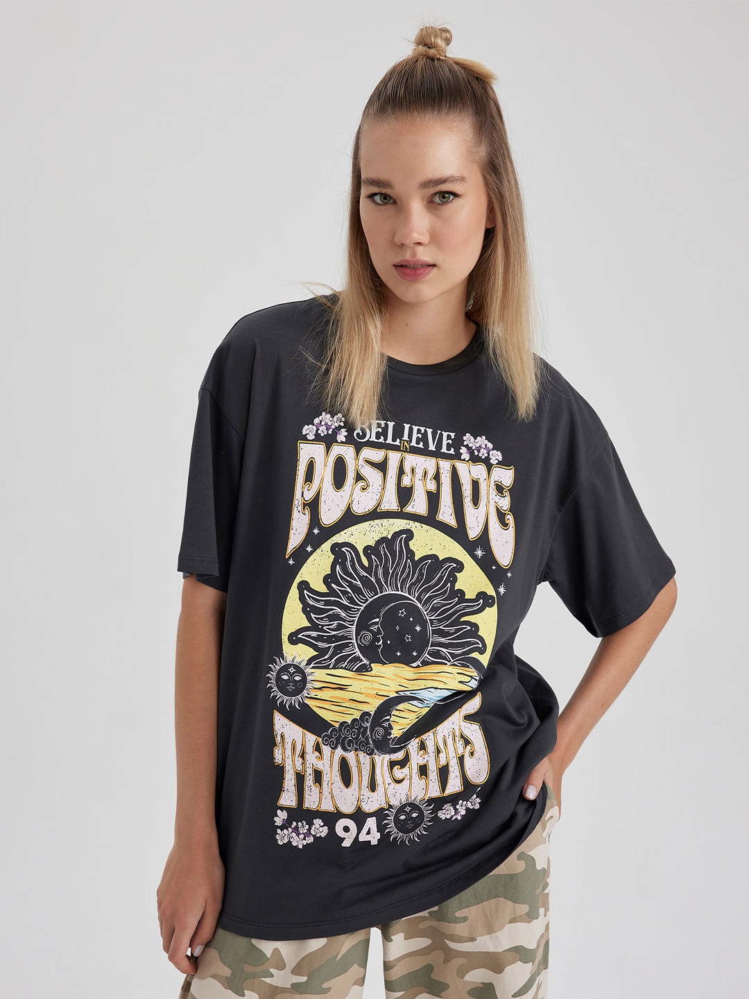 

DeFacto Graphic Printed Drop-Shoulder Sleeves Cotton T-shirt, Grey