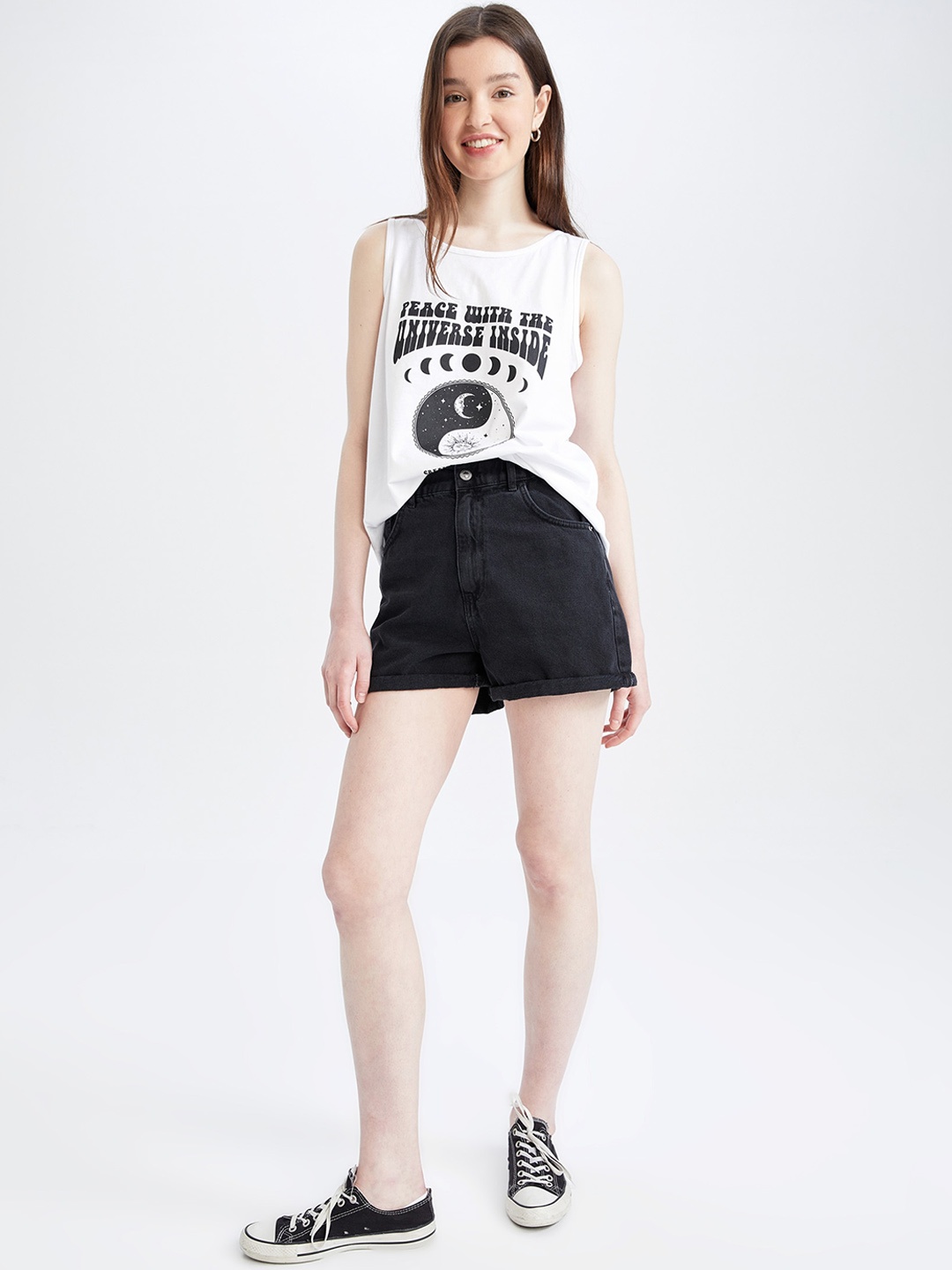 

DeFacto Women Pure Cotton Denim Shorts, Black