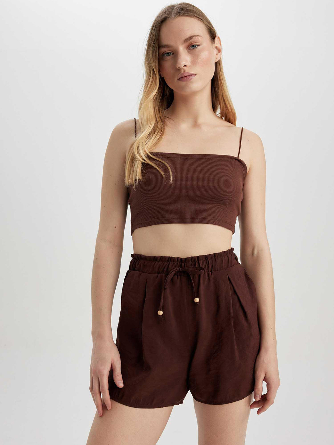 

DeFacto Women Mid Rise Cotton Shorts, Brown