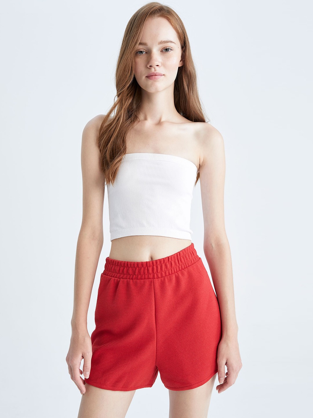 

DeFacto Women Mid Rise Shorts, Red