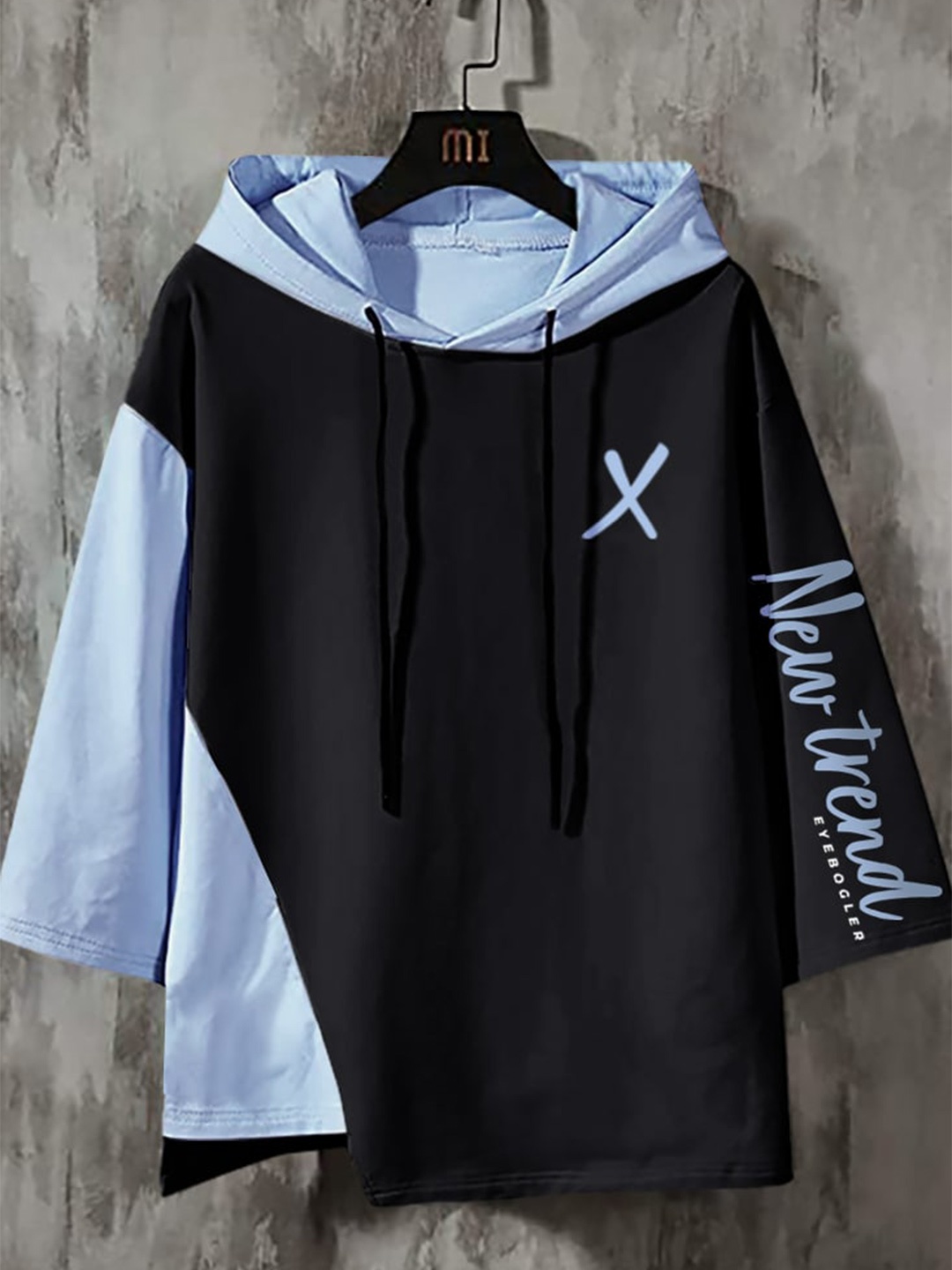 

Eyebogler Colourblocked Hooded Loose T-shirt, Black