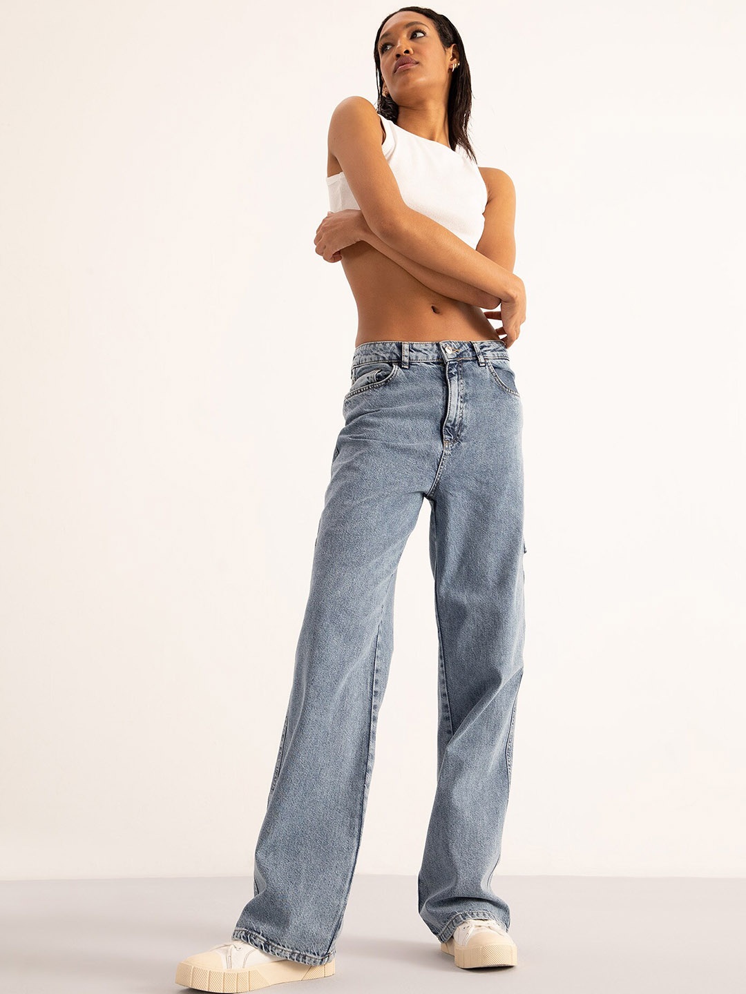 

DeFacto Women Mid-Rise Light Fade Medium Shade Pure Cotton Jeans, Blue