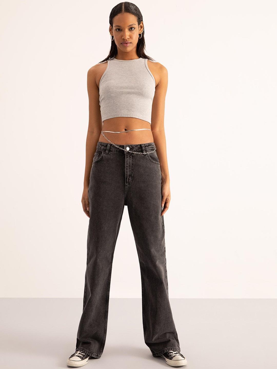

DeFacto Women Mid-Rise Straight Fit Pure Cotton Jeans, Grey