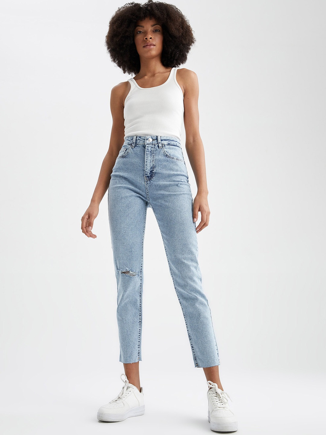 

DeFacto Women High-Rise Slash Knee Jeans, Blue