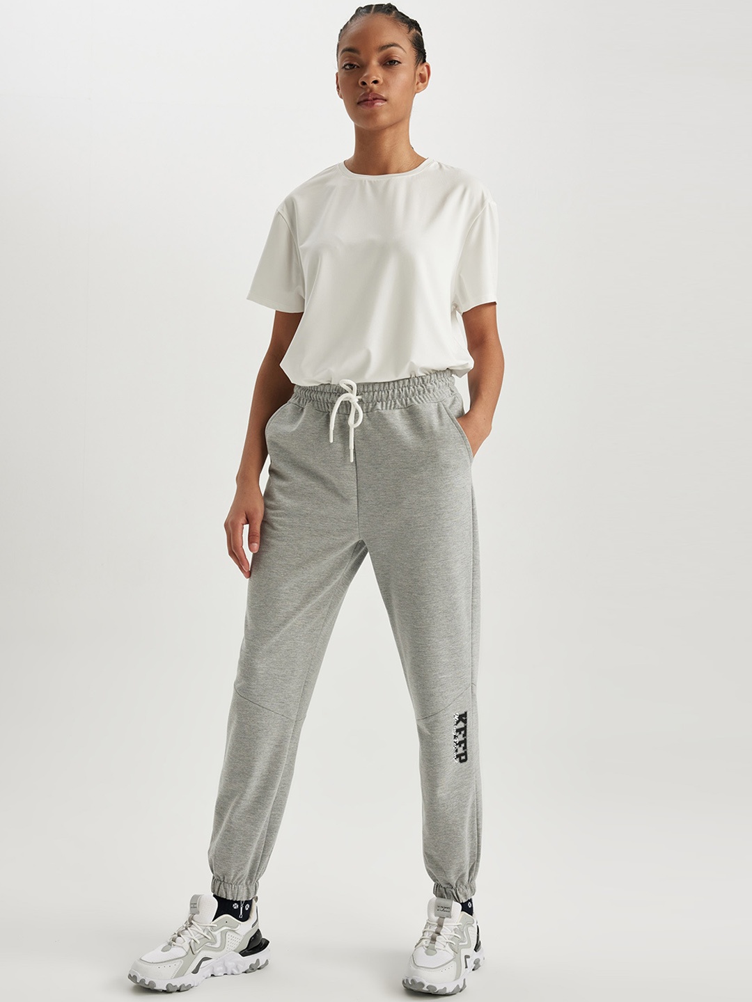 

DeFacto Women Joggers, Grey
