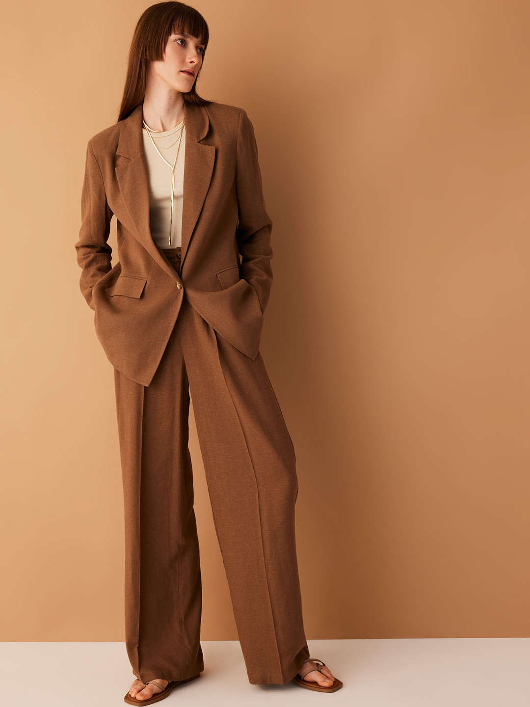 

DeFacto Women Straight Fit Parallel Trousers, Brown