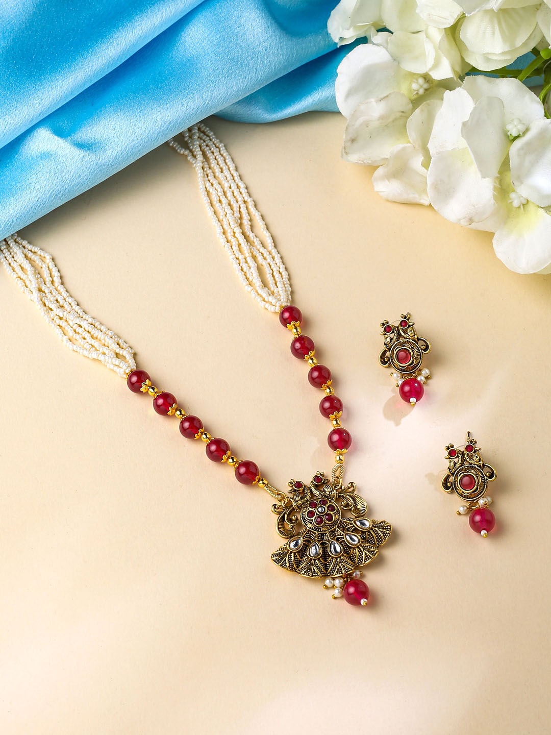 

Yellow Chimes Gold-Plated Stone Studded Necklace & Earrings