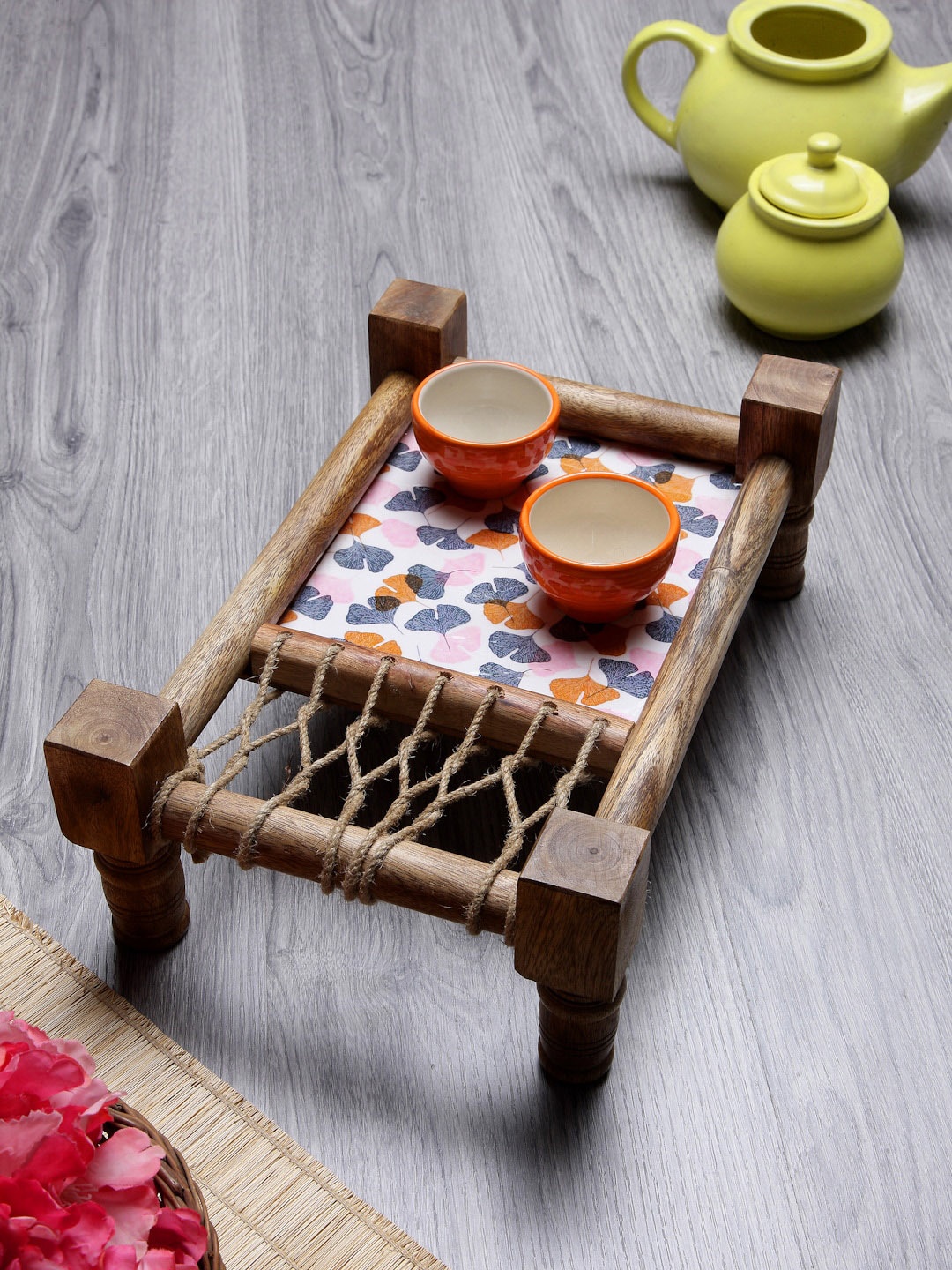 

FABINALIV Brown & Pink Floral Printed Serving Tray