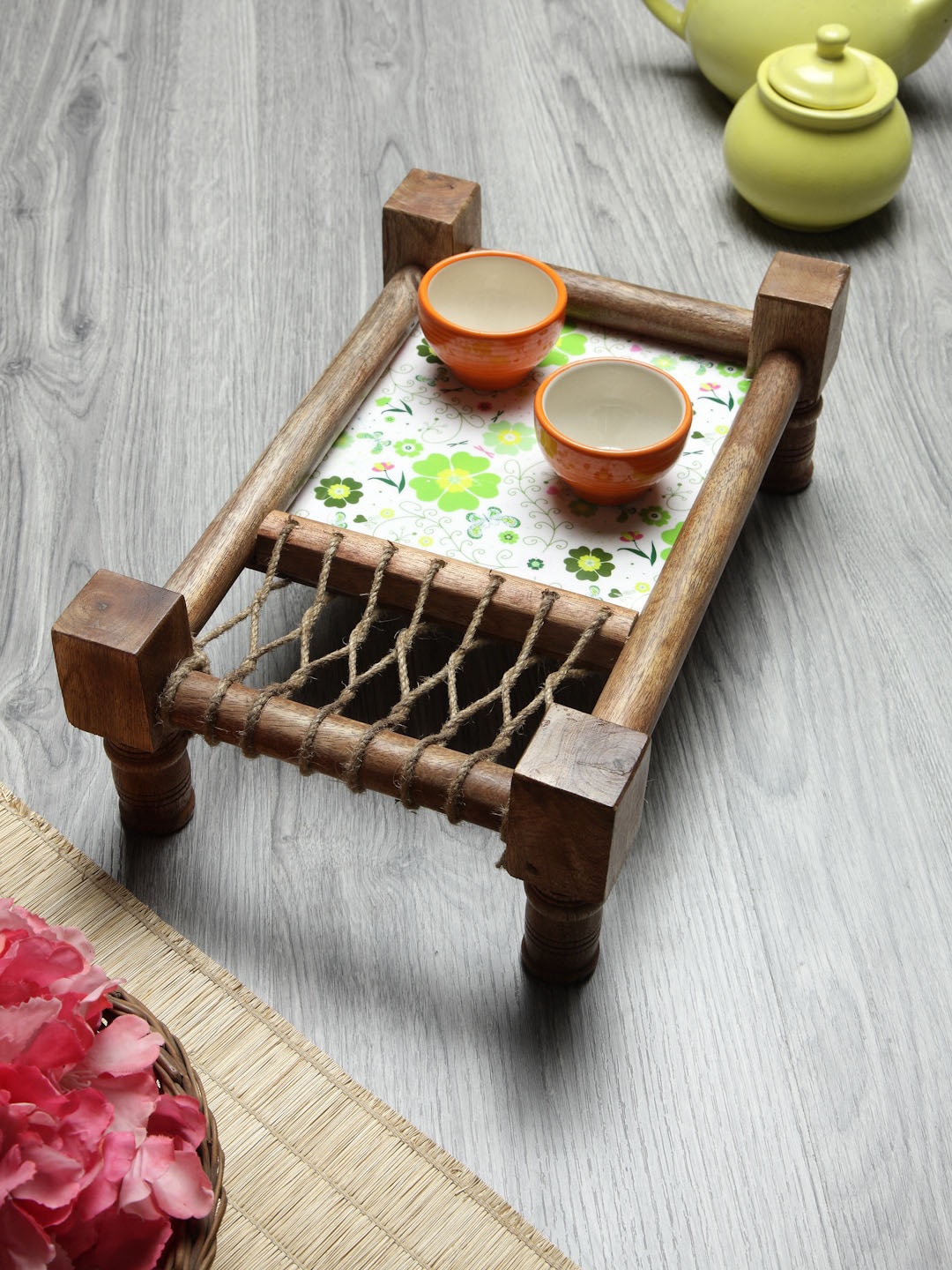 

FABINALIV Brown Floral Wooden Serving Tray