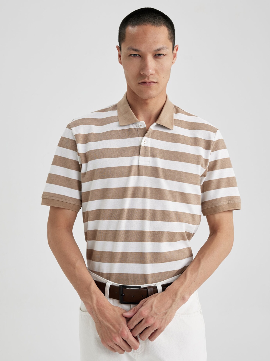 

DeFacto Men Striped Polo Collar Cotton T-shirt, White