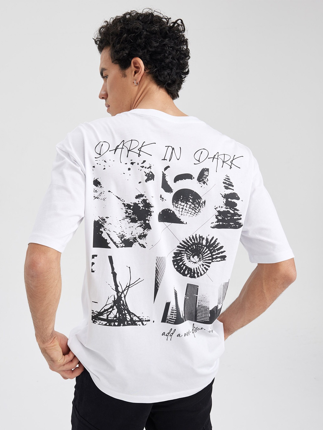 

DeFacto Graphic Printed Drop-Shoulder Pure Cotton T-shirt, White