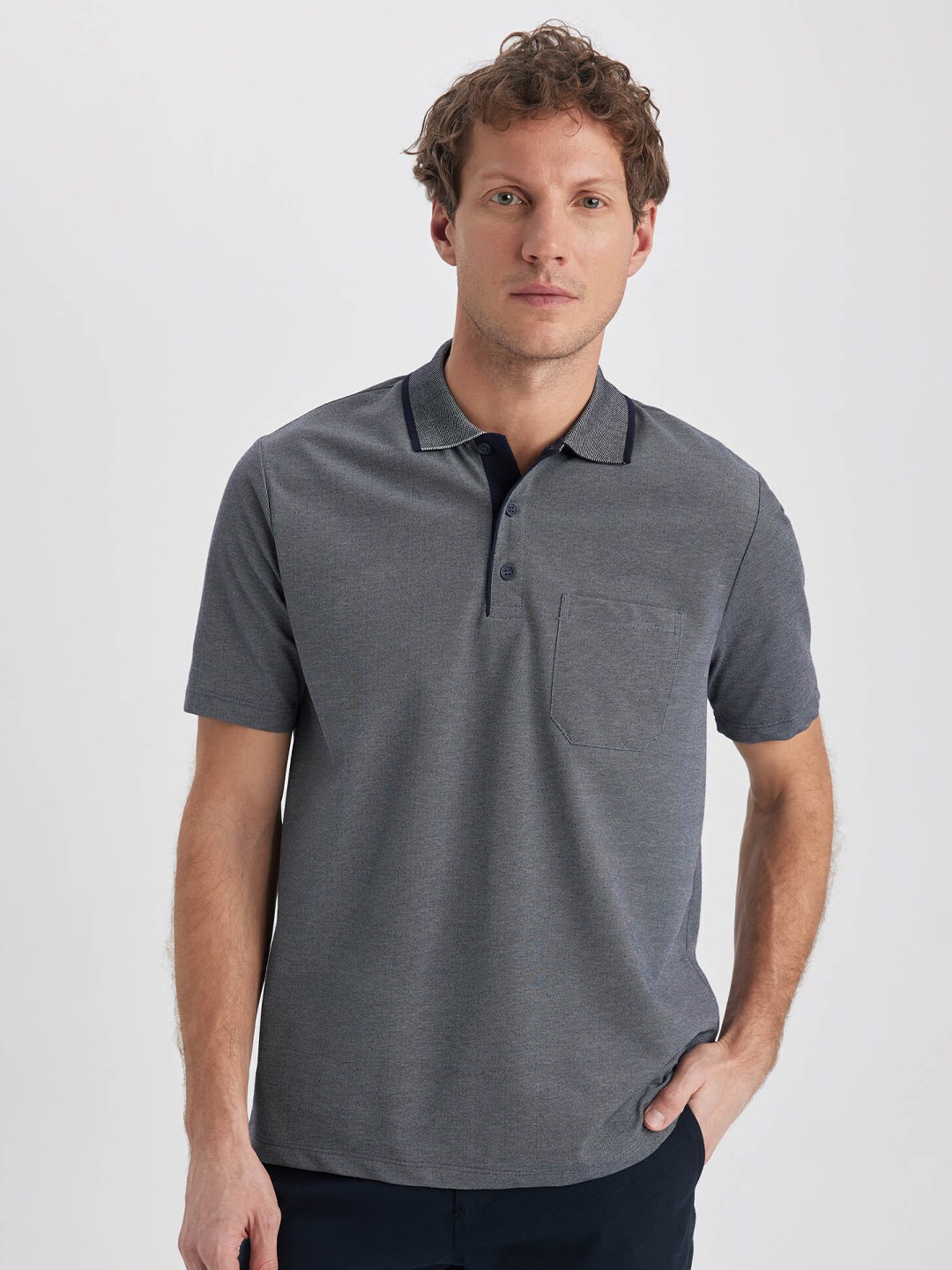 

DeFacto Men Polo Collar Regular Fit T-shirt, Grey