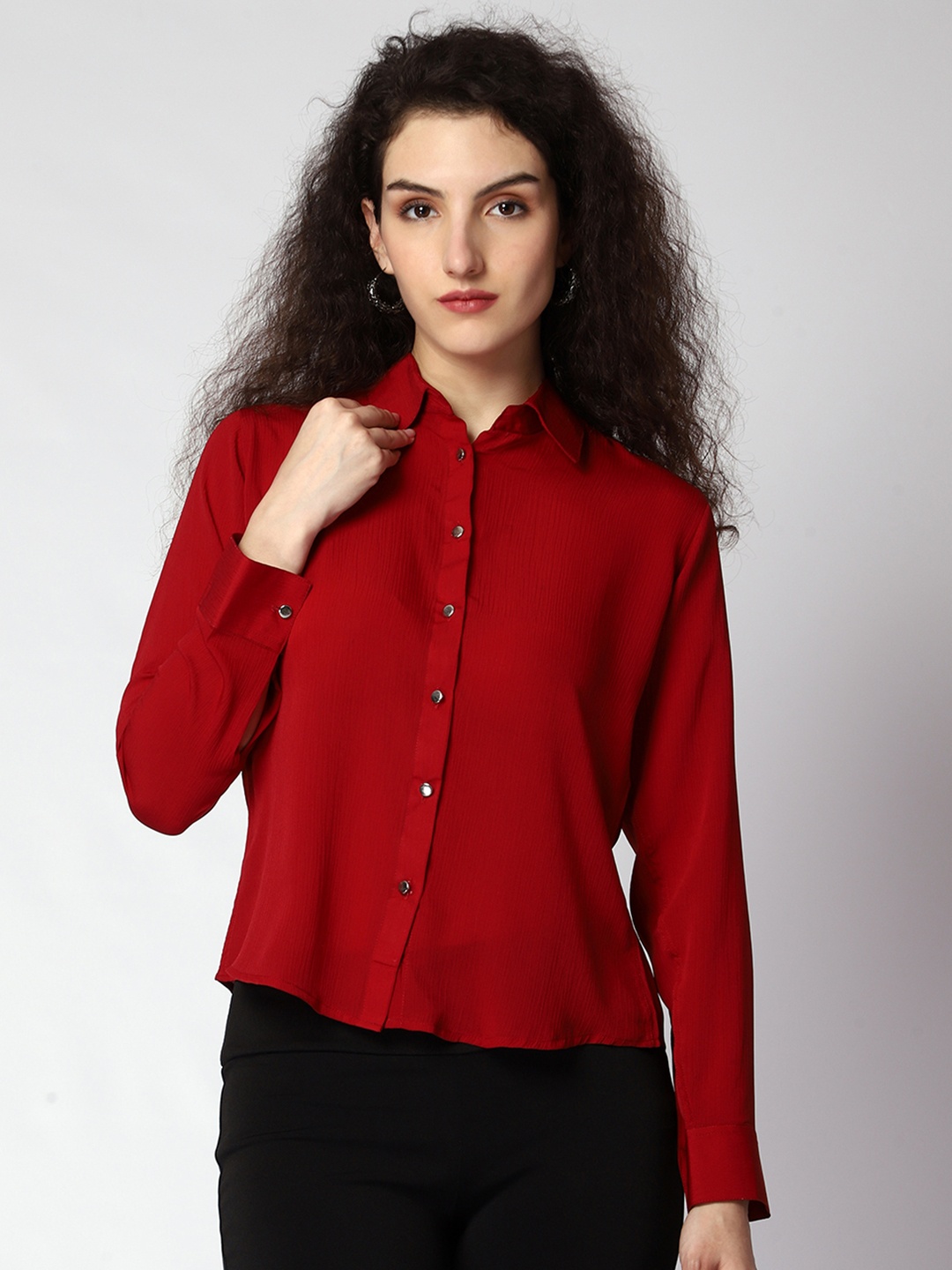 

Urban Komfort Spread Collar Modern Casual Shirt, Maroon