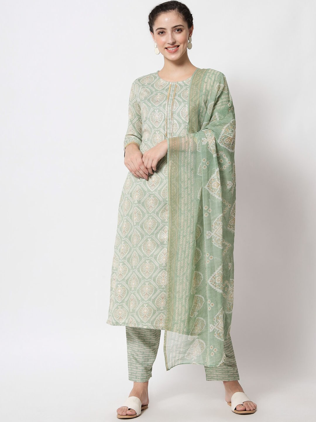 

KALINI Ethnic Motifs Printed Gotta Patti Kurta with Trousers & With Dupatta, Green