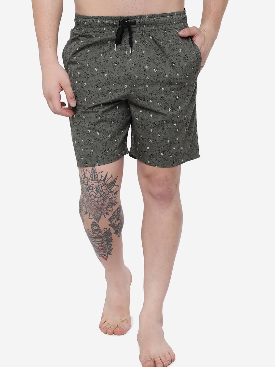 

JADE BLUE Men Conversational Printed Mid-Rise Casual Shorts, Green