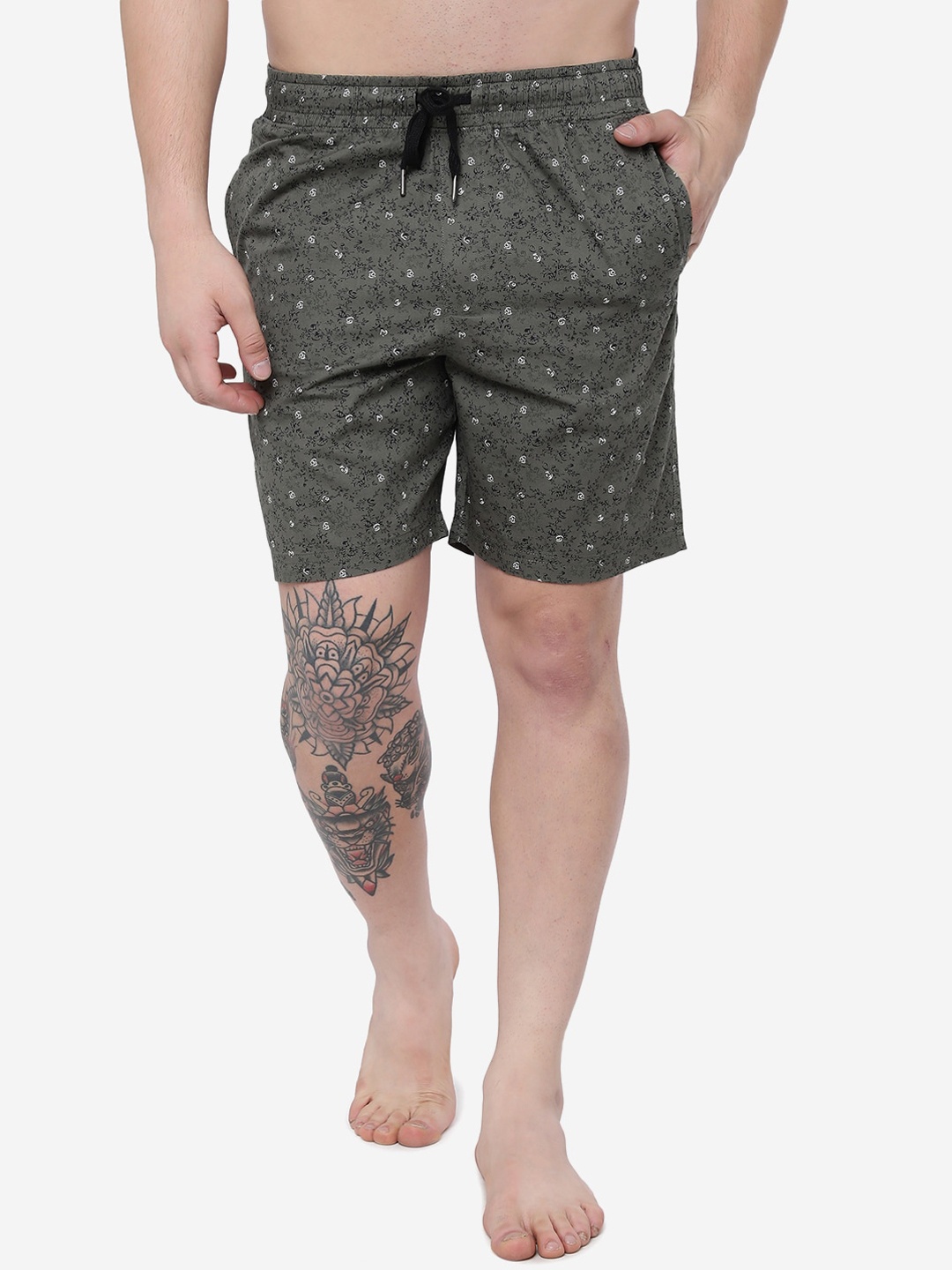 

JADE BLUE Men Conversational Printed Mid-Rise Casual Shorts, Green