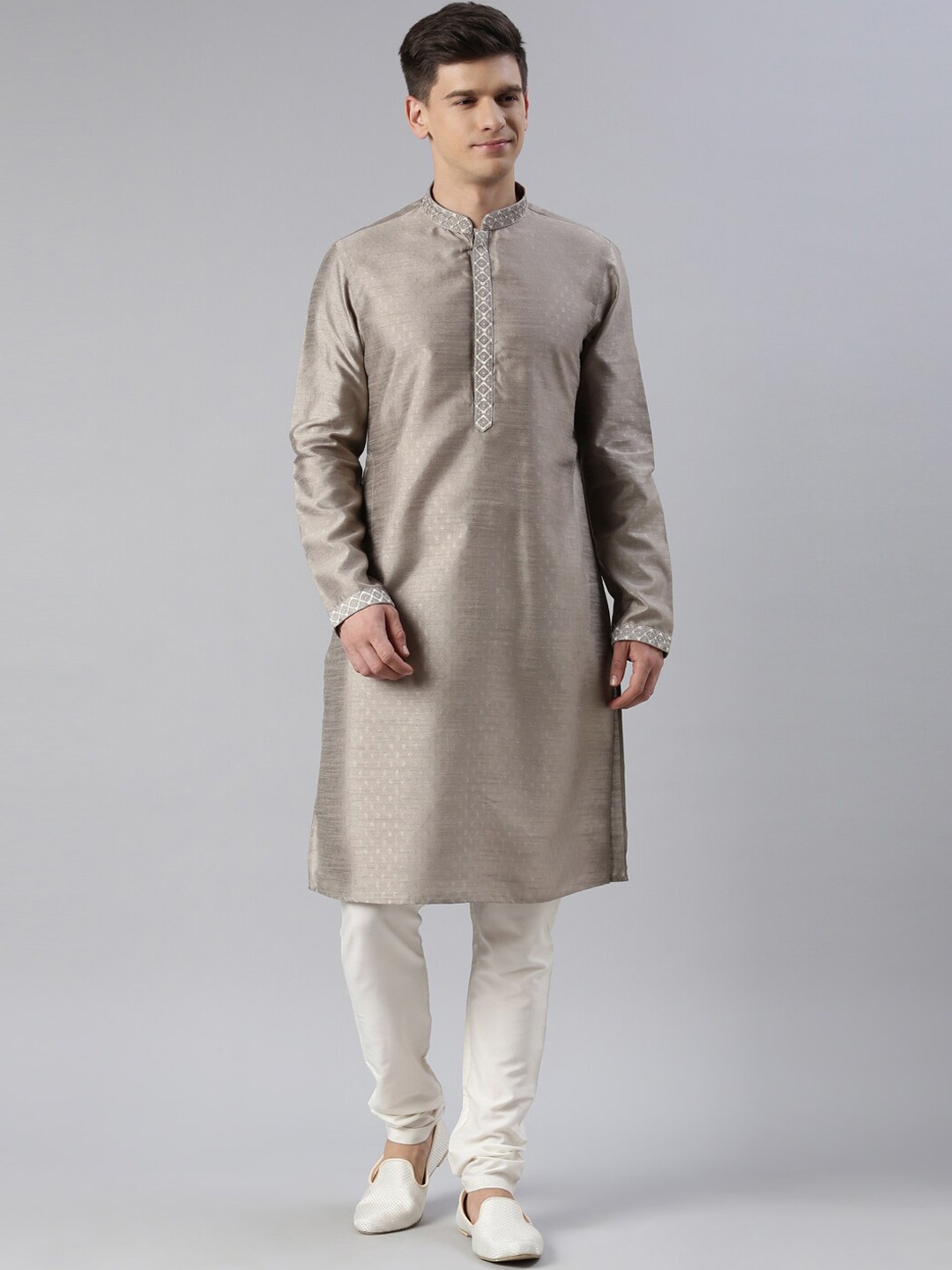 

TheEthnic.Co Woven Design Regular Kurta With Churidar, Grey