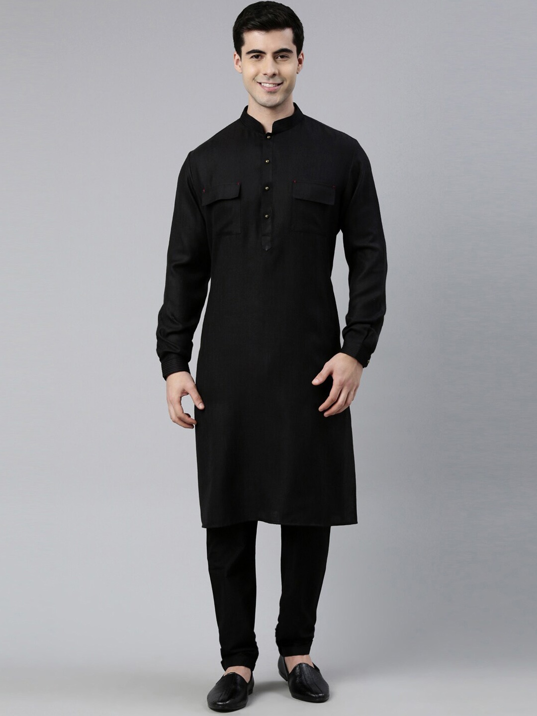 

TheEthnic.Co Mandarin Collar Kurta With Churidar, Black