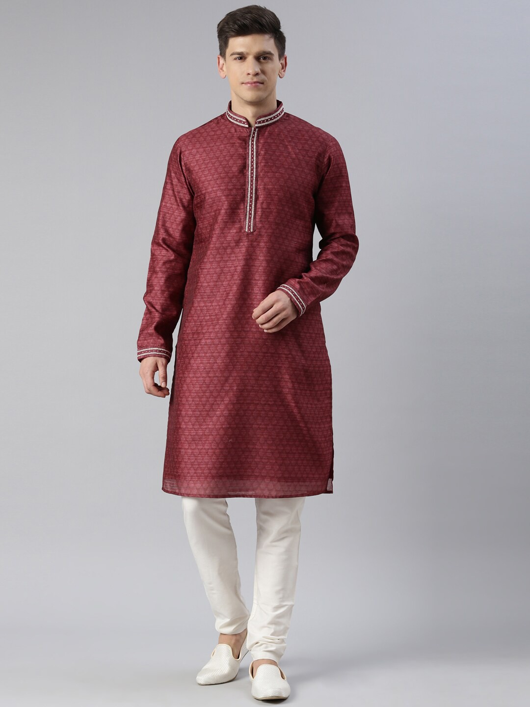 

TheEthnic.Co Woven Design Mandarin Collar Kurta With Churidar, Maroon