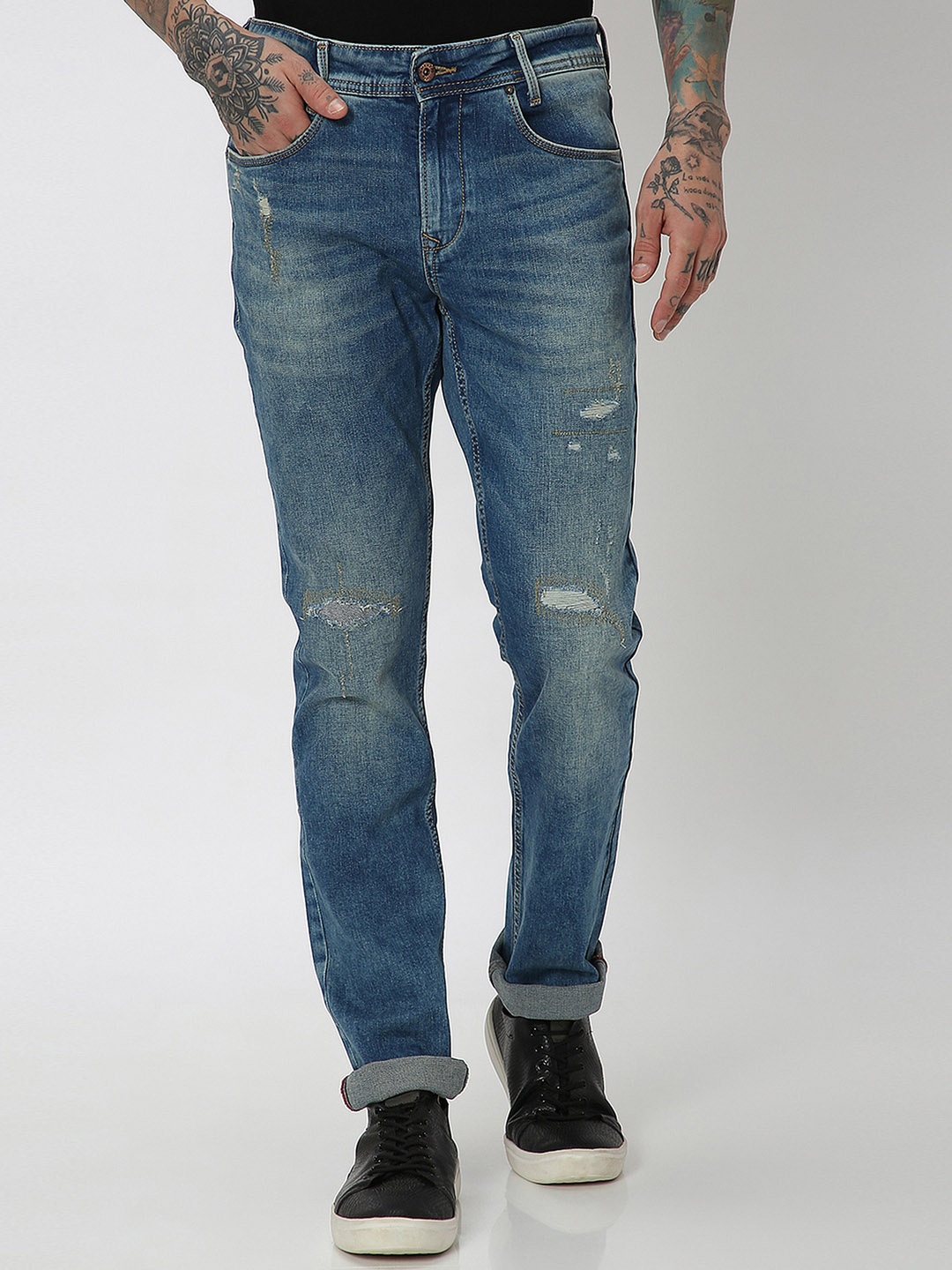 

Mufti Men Mid-Rise Slim Fit Mildly Distressed Light Fade Stretchable Jeans, Blue