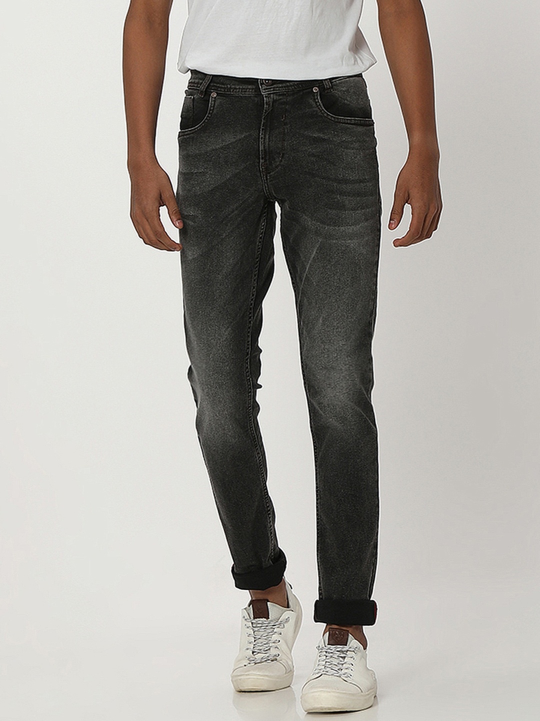 

Mufti Men Skinny Fit Heavy Fade Clean Look Whiskers Stretchable Jeans, Black